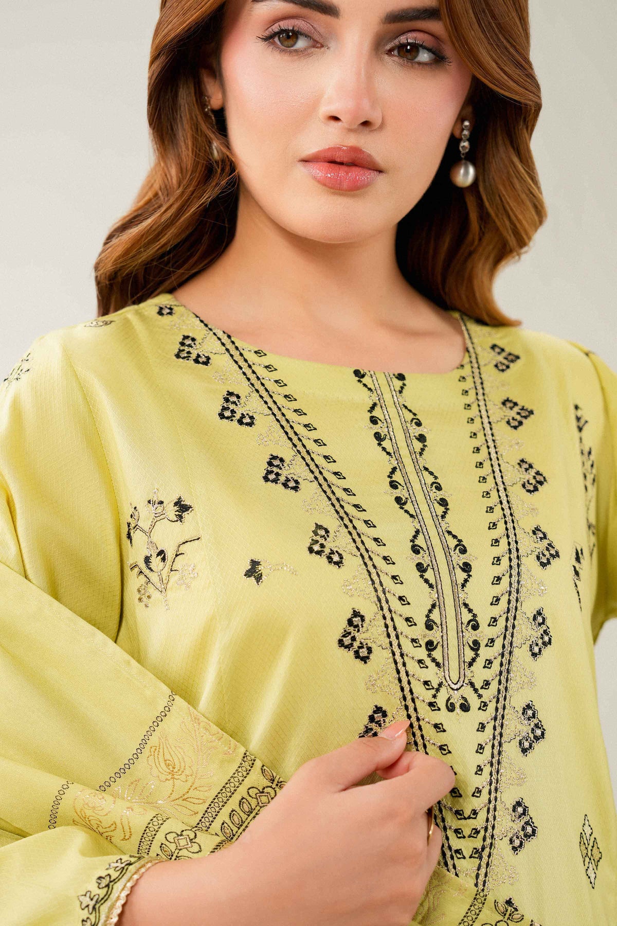 2 Piece - Embroidered Suit - PW25-193