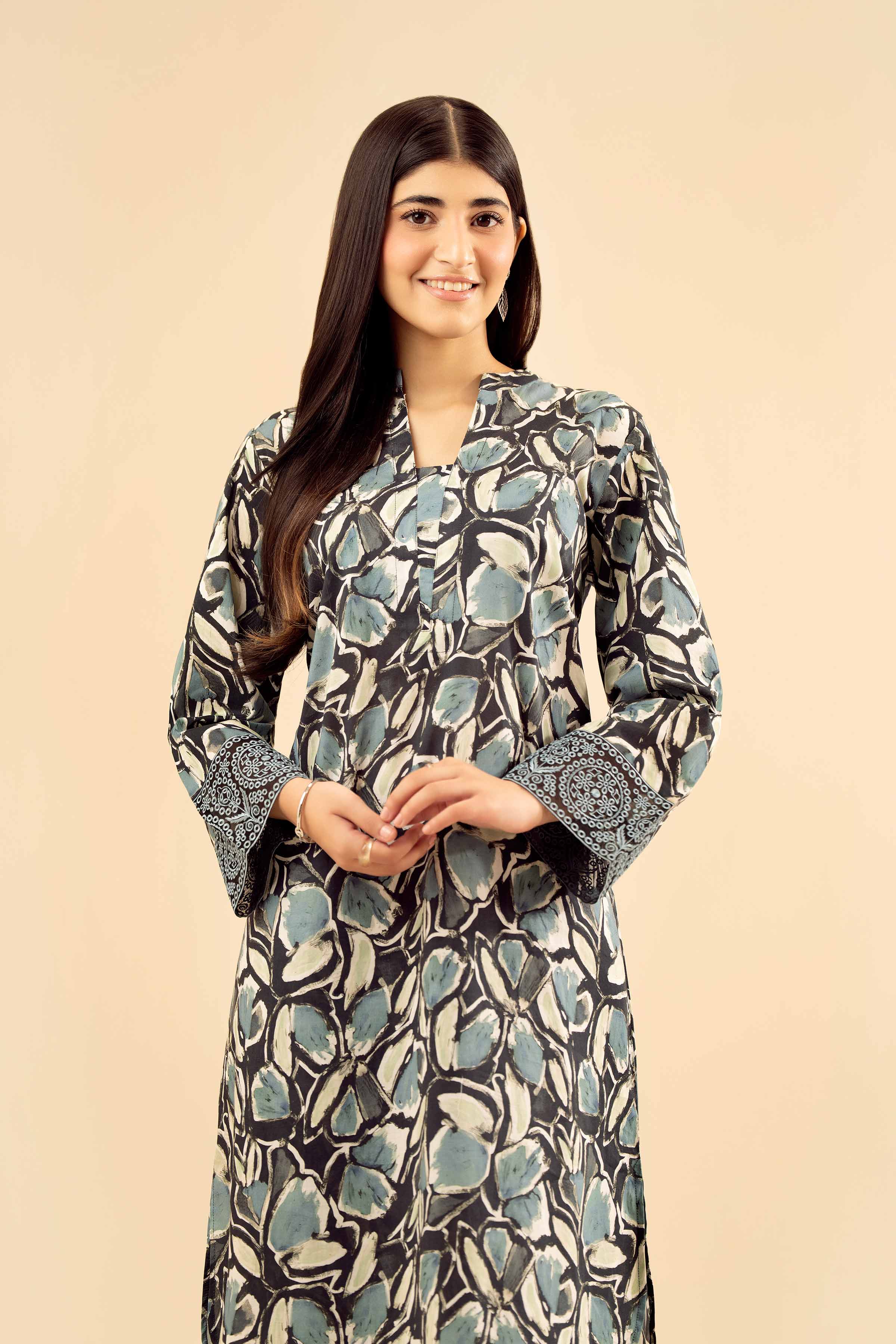 NISHATUAE - Black Embroidered Cambric 2-piece Ready to wear Dress