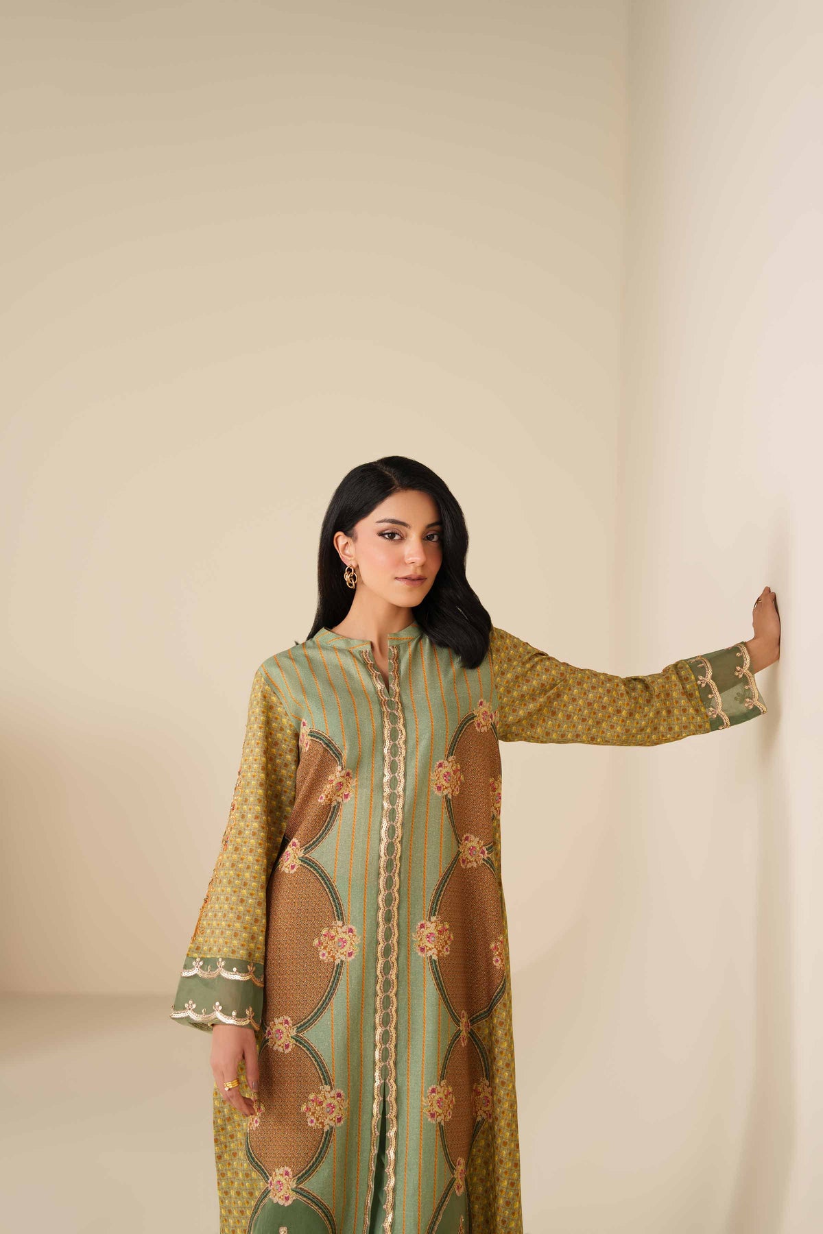 Green 2-Piece Printed Embroidered Suit in Gold Slub ready-to-wear