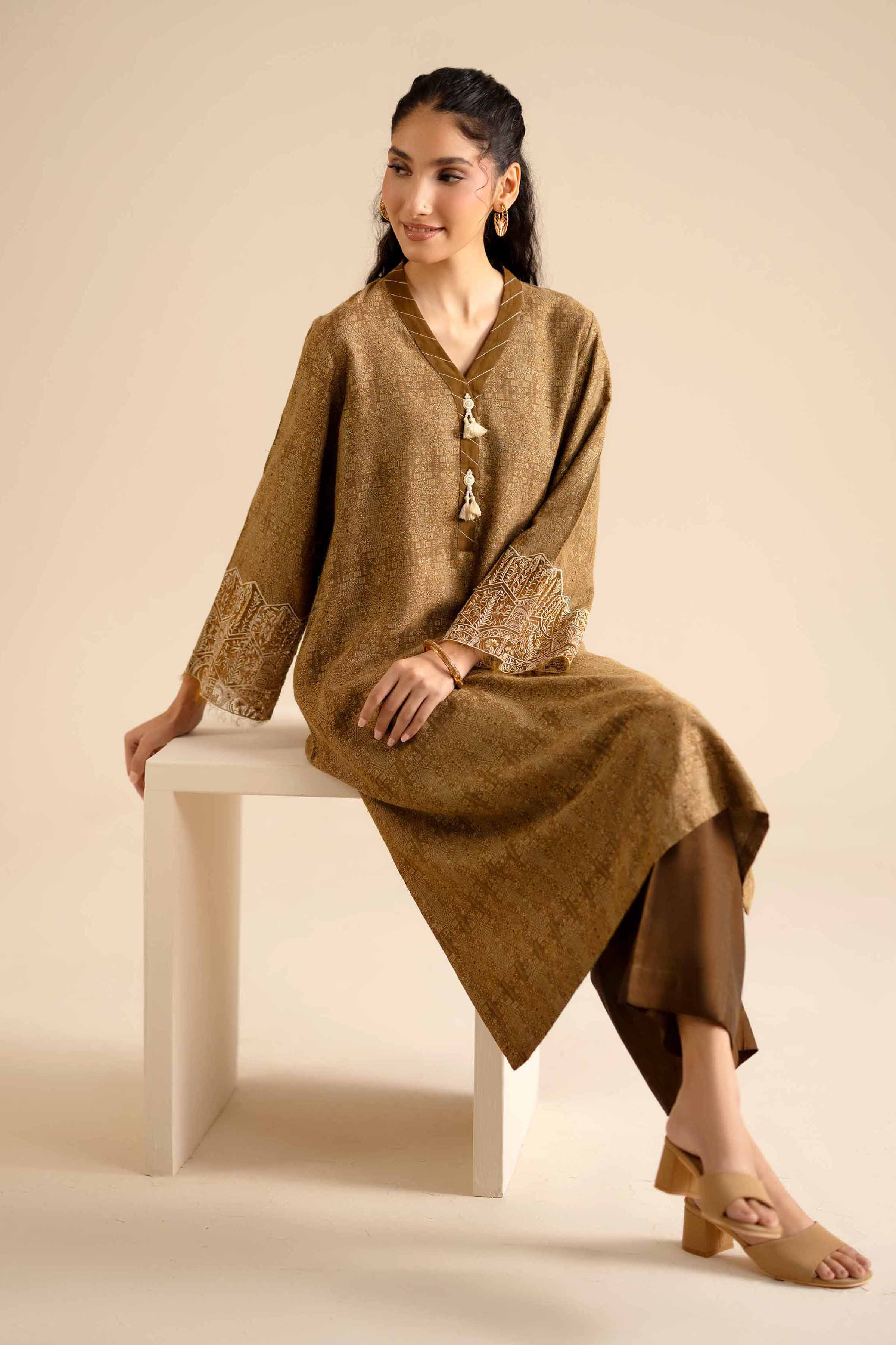 NISHATUAE - Green Embroidered Jamawar 2-piece Ready to wear Dress