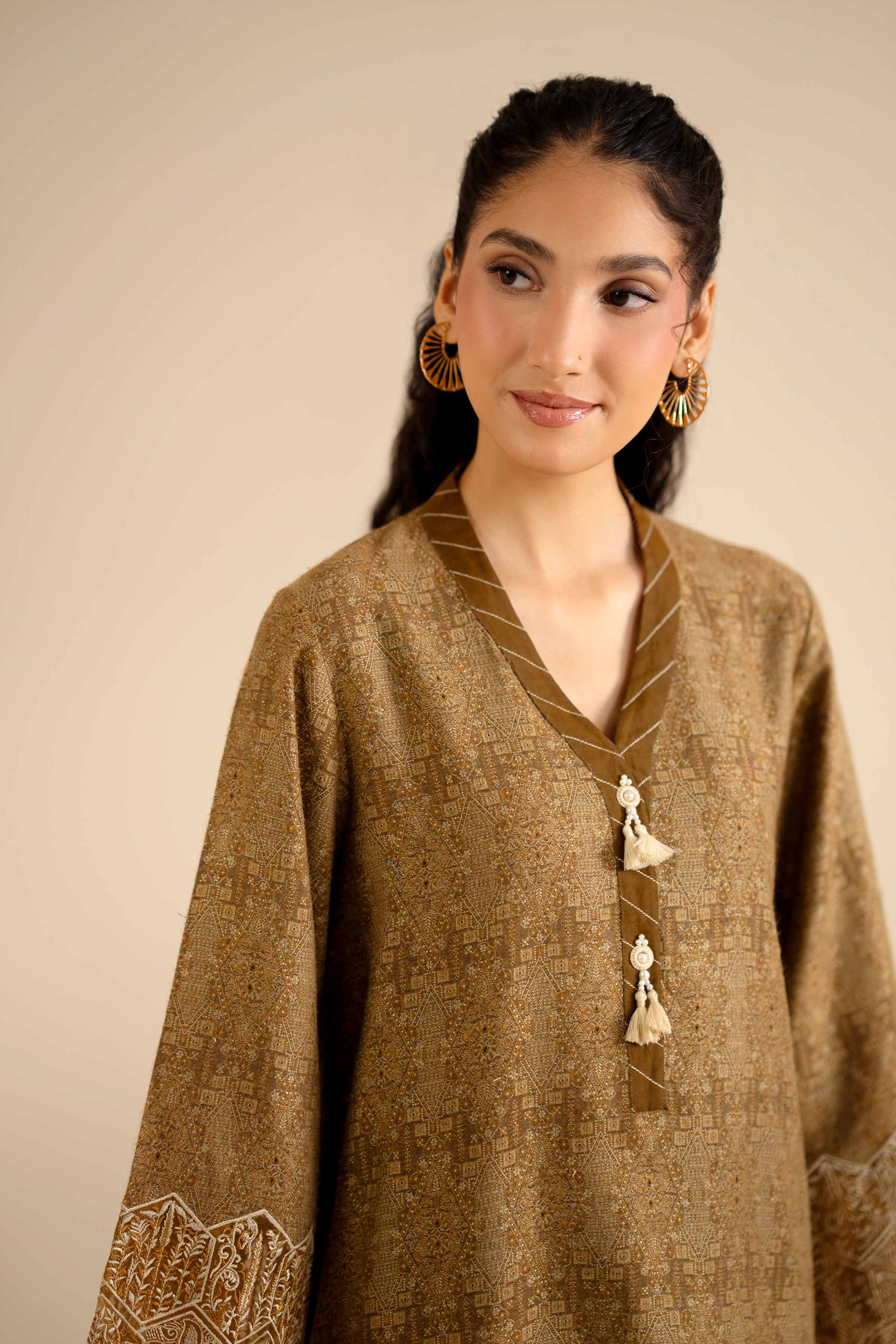 NISHATUAE - Green Embroidered Jamawar 2-piece Ready to wear Dress