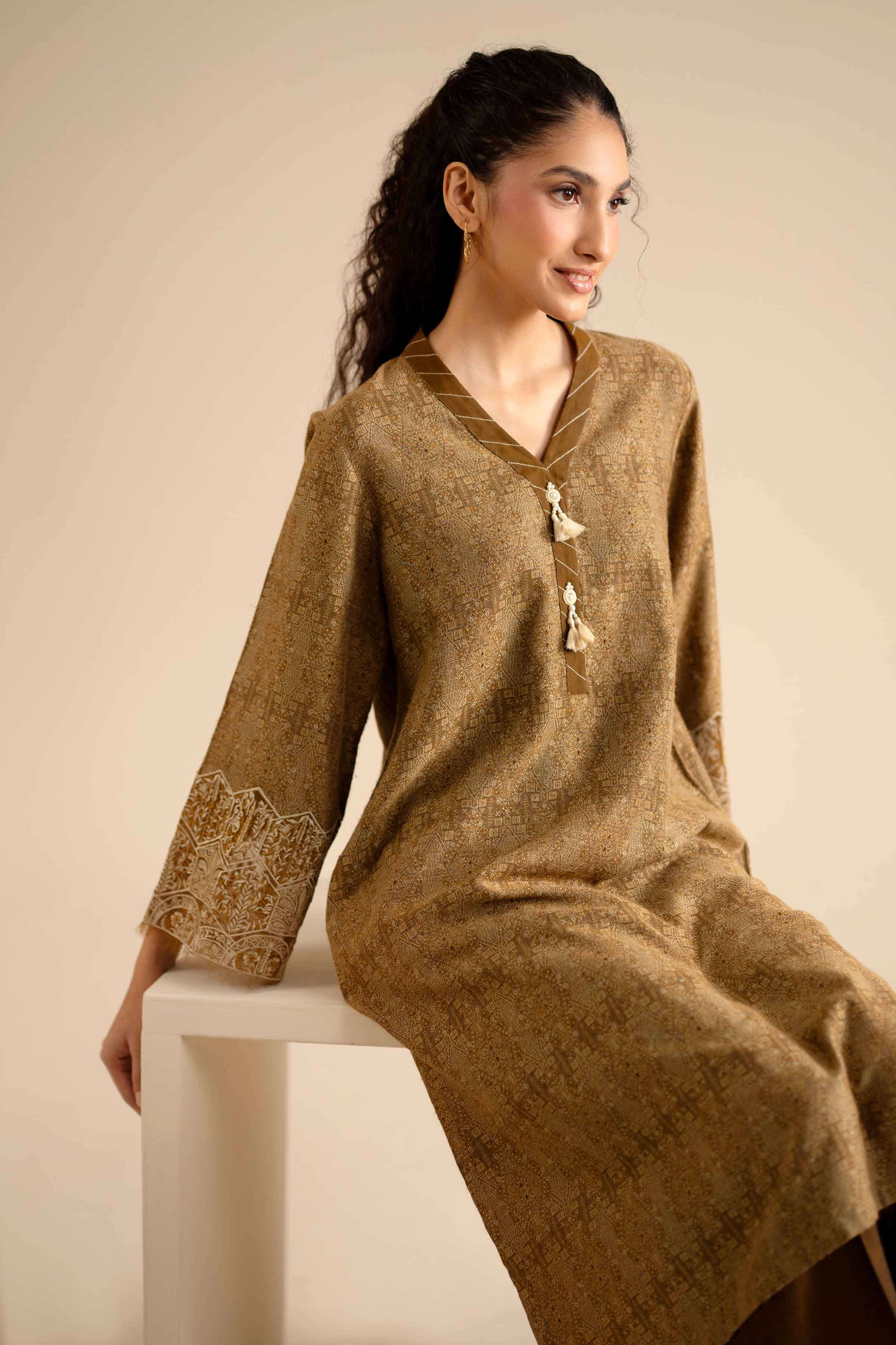 NISHATUAE - Green Embroidered Jamawar 2-piece Ready to wear Dress