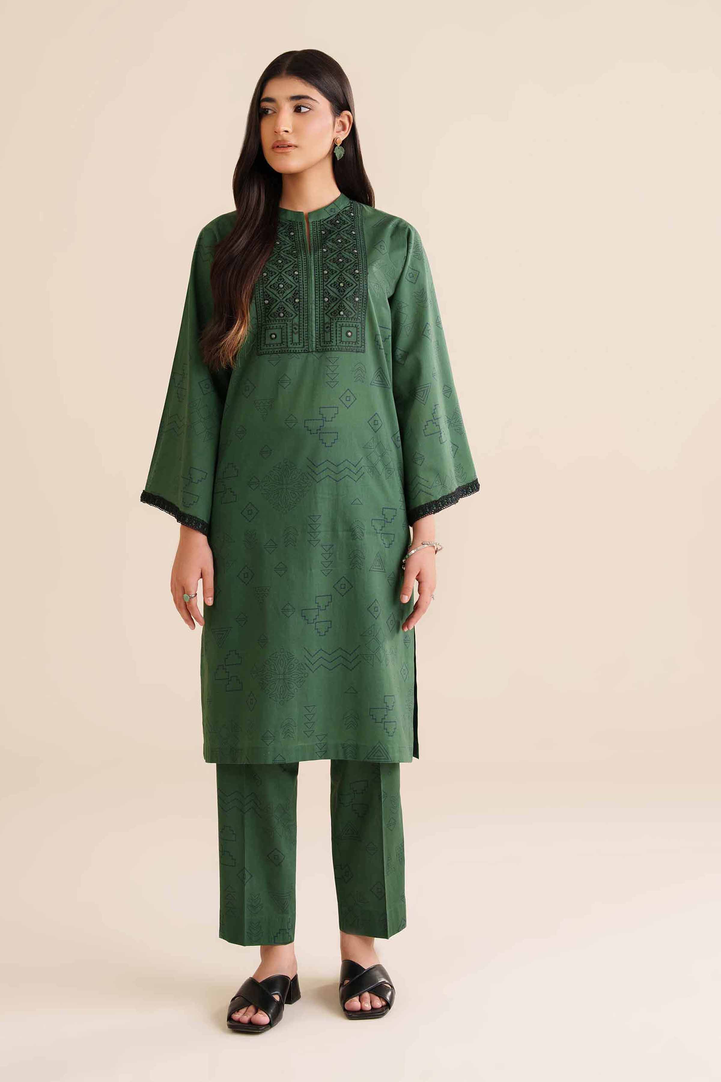 NISHATUAE - Green Embroidered Cambric 2-piece Ready to wear Dress