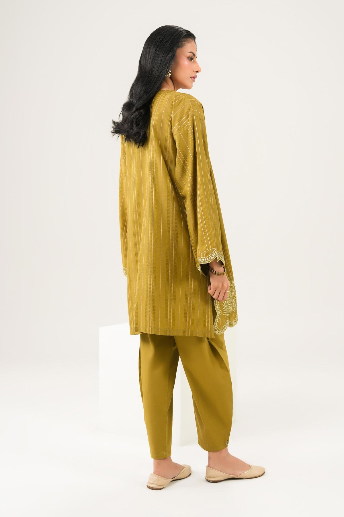 2 Piece - Embroidered Suit - PW25-366-for Women -  Pret Collection | Nishat UAE | Shop Online 