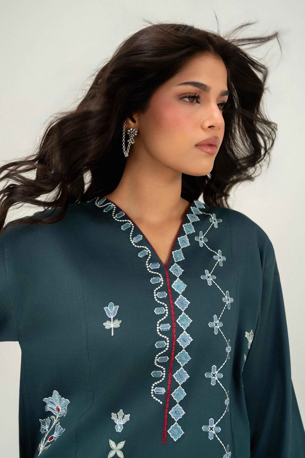 2 Piece - Embroidered Suit - PW25-390