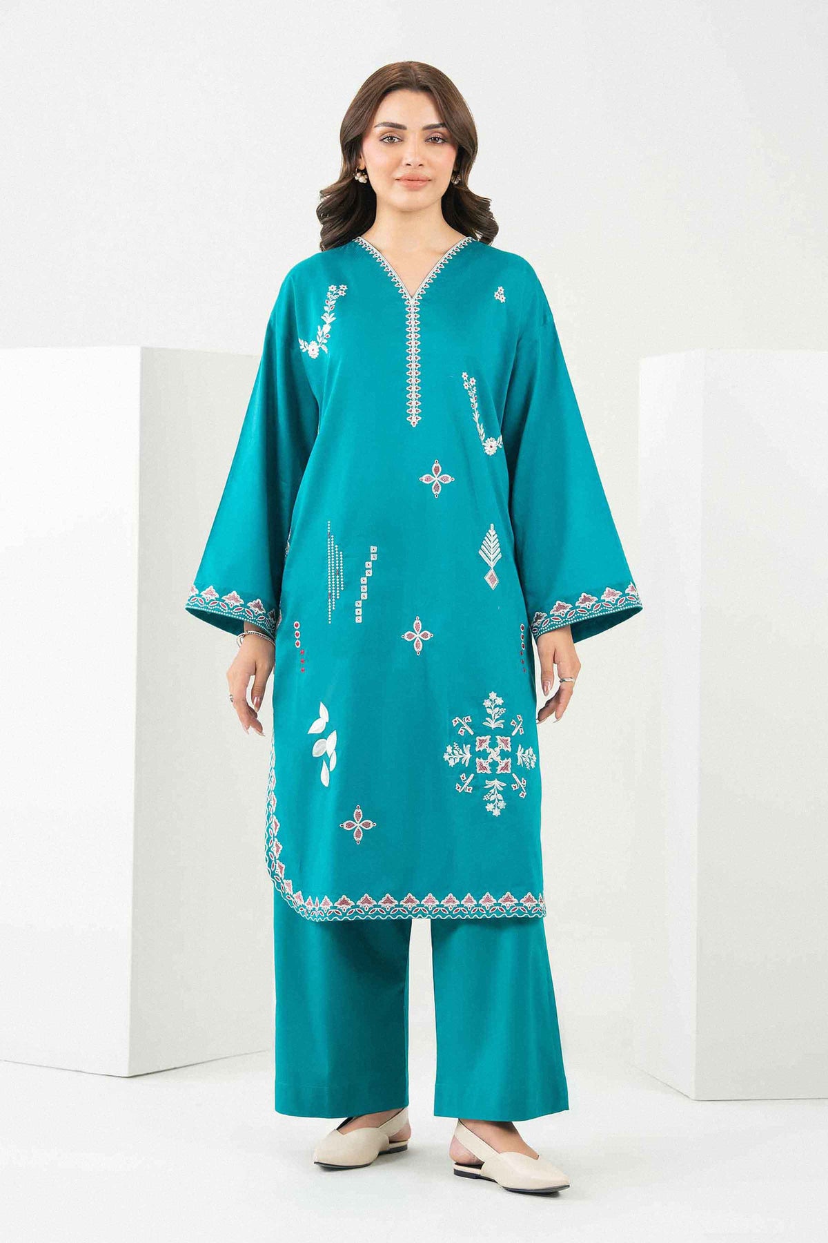 2 Piece - Embroidered Suit - PW25-392-for Women -  Pret Collection | Nishat UAE | Shop Online 