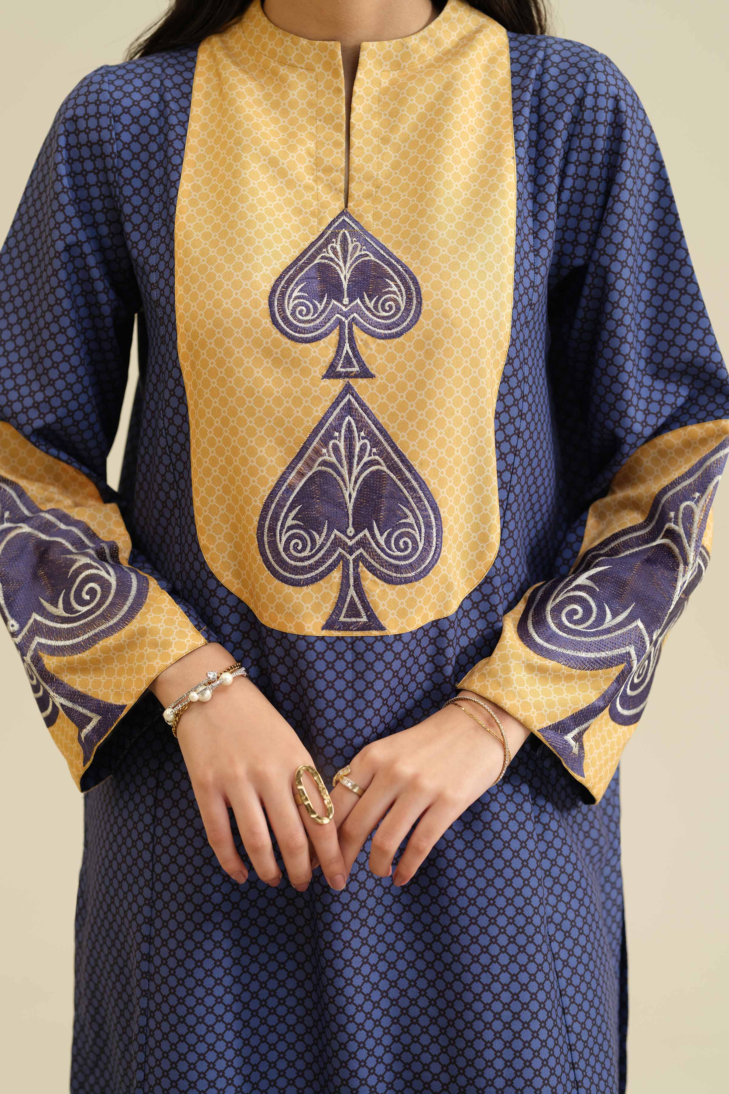 NISHATUAE - Blue Embroidered Lawn 3-piece Ready to wear Suit