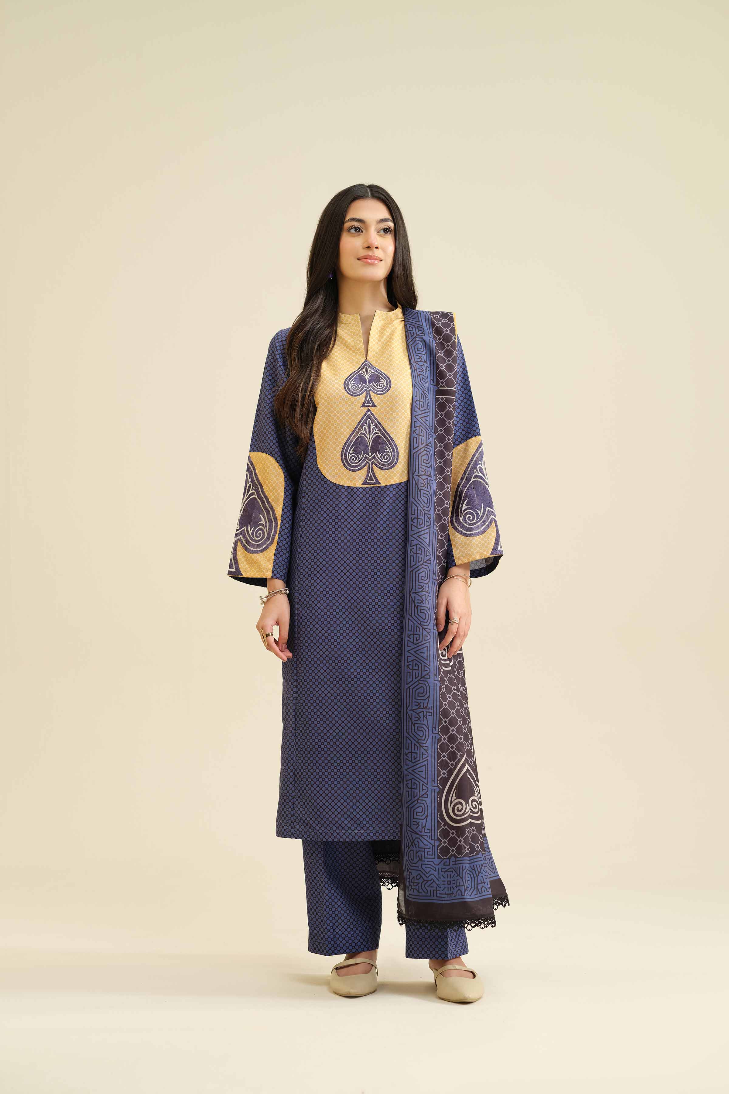 NISHATUAE - Blue Embroidered Lawn 3-piece Ready to wear Suit