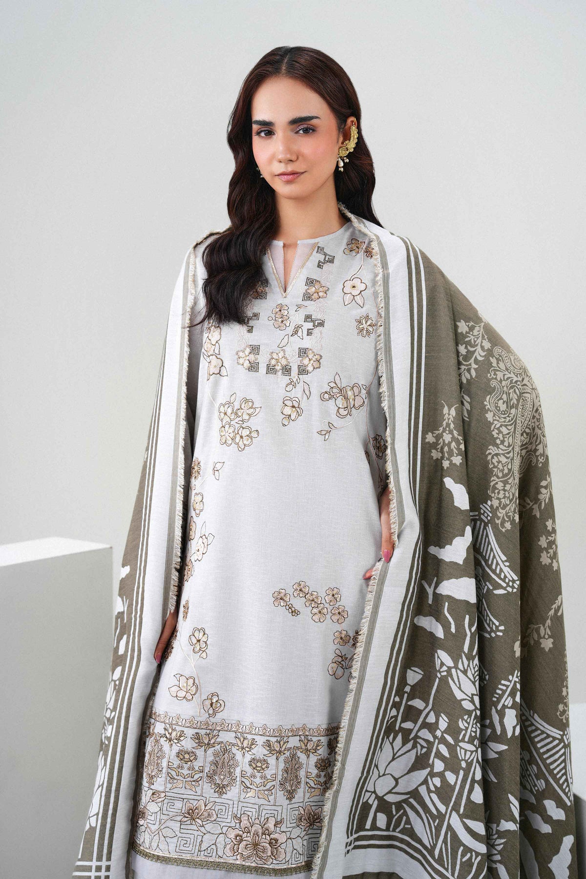 3 Piece - Embroidered Suit - PW25-437