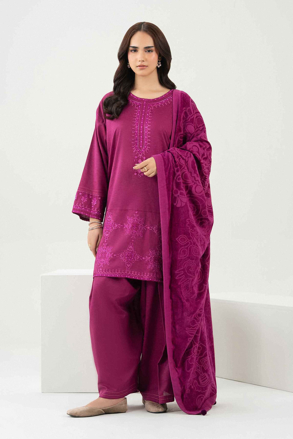 3 Piece - Embroidered Suit - PW25-485 for Women - Pret Collection | Nishat UAE | Shop Online
