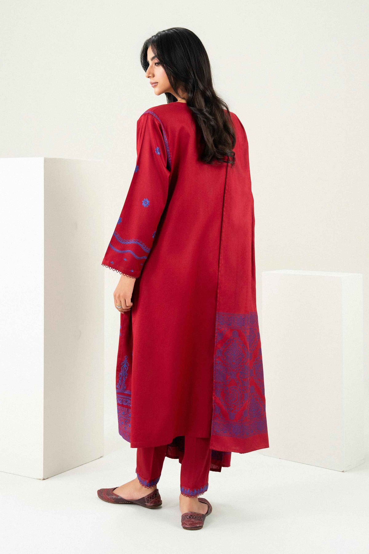 3 Piece - Embroidered Suit - PW25-500