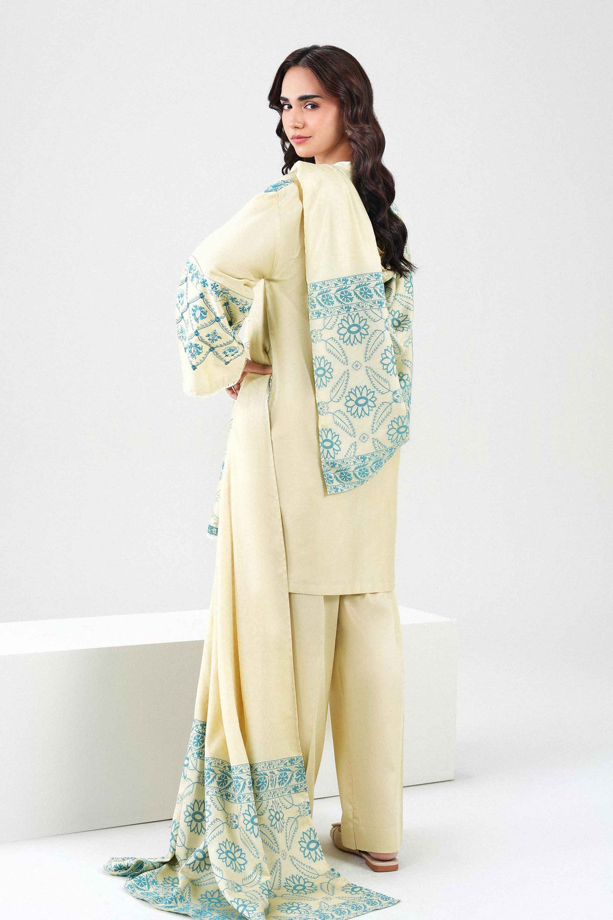 3 Piece - Embroidered Suit - PW25-502