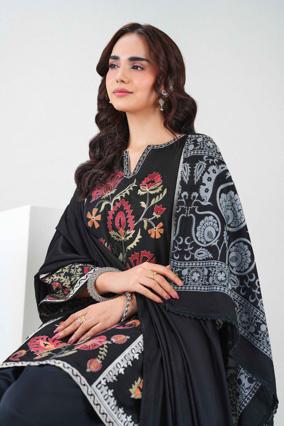 3 Piece - Embroidered Suit - PW25-504 for, - Pret Collection | Nishat | Shop Online 
