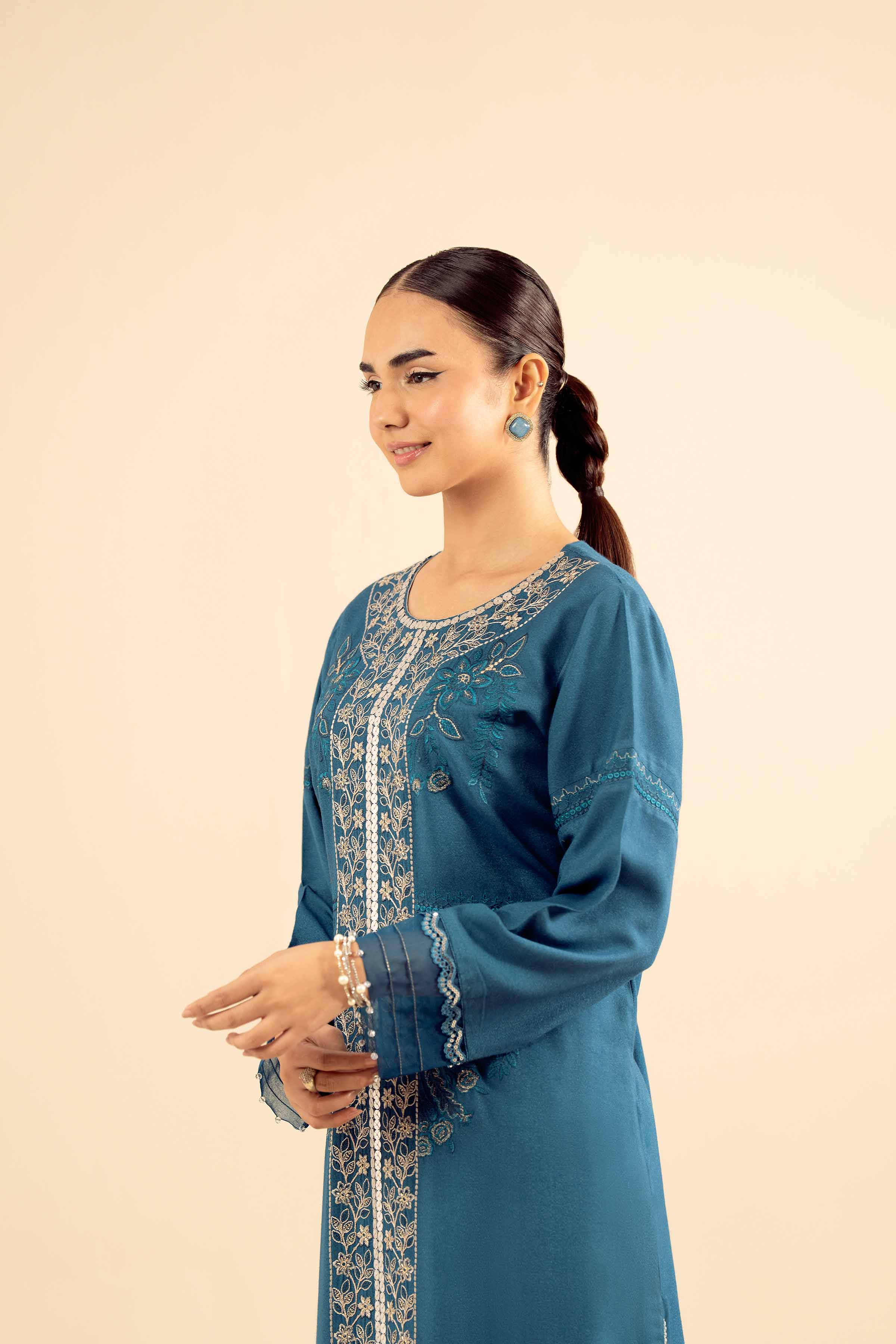 NISHATUAE - Blue Embroidered Slub 2-piece Ready to wear Dress