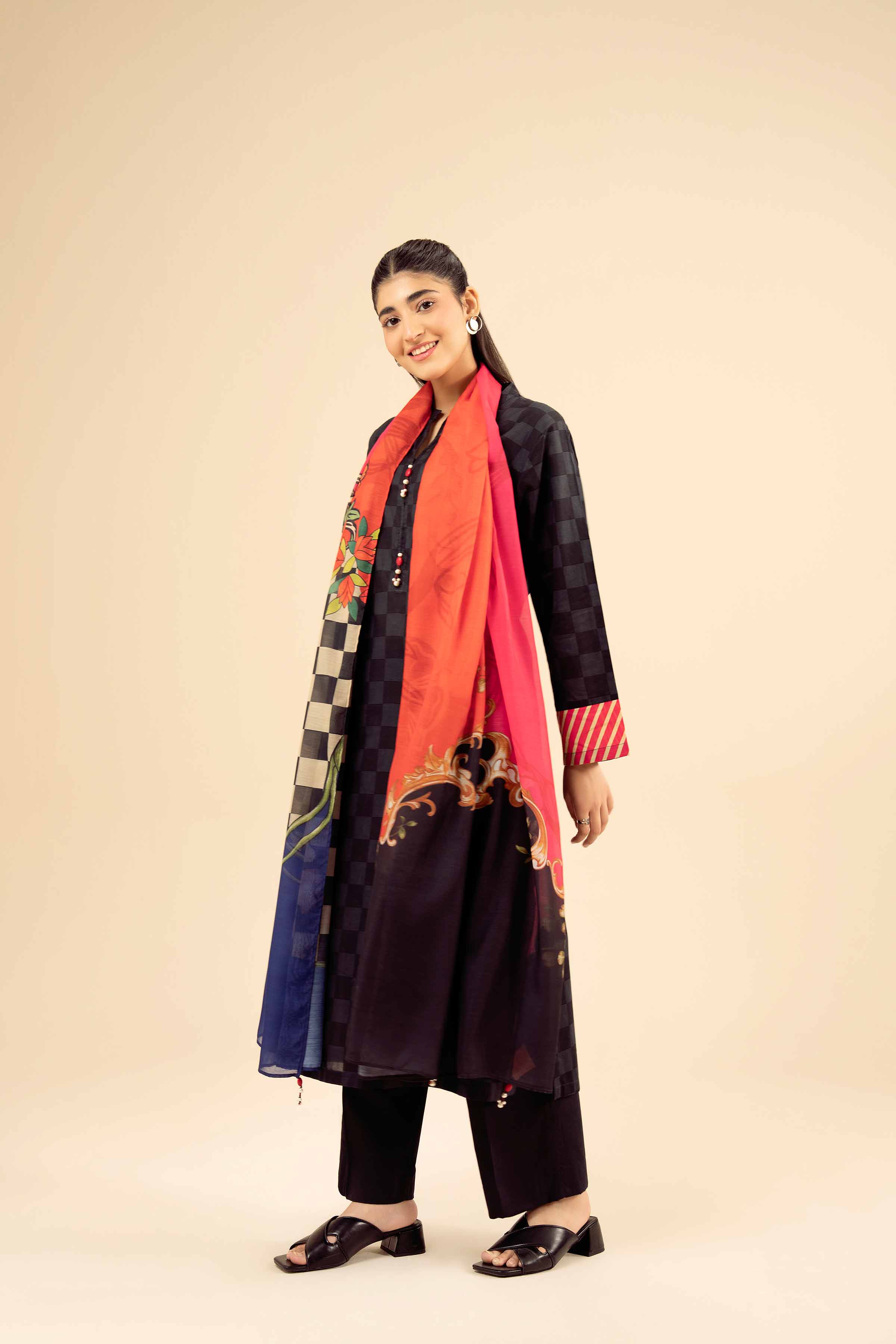 NISHATUAE - Black Printed Cambric 2-piece Ready to wear Dress