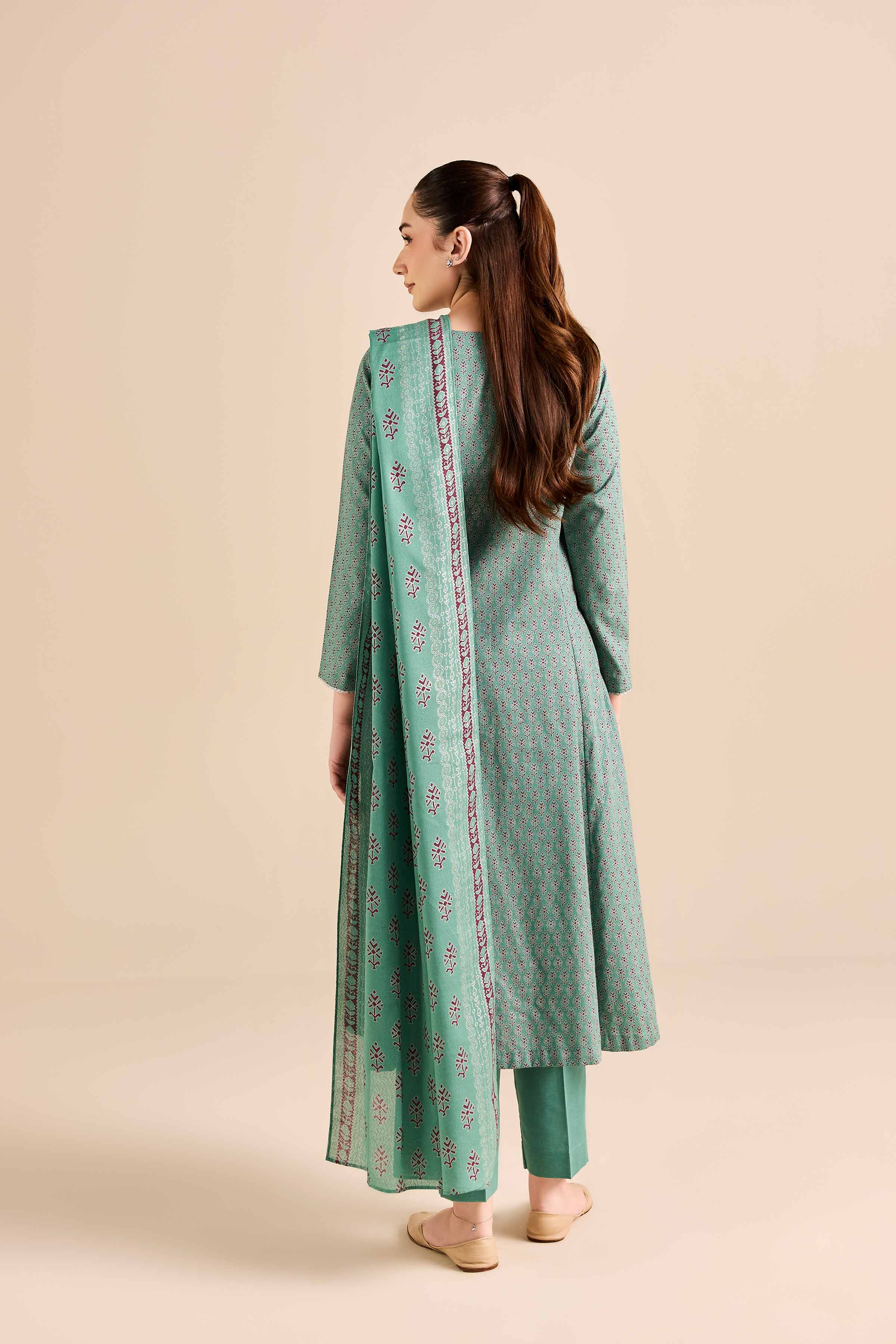 NISHATUAE - Green Printed Karandi 3-piece Ready to wear Suit