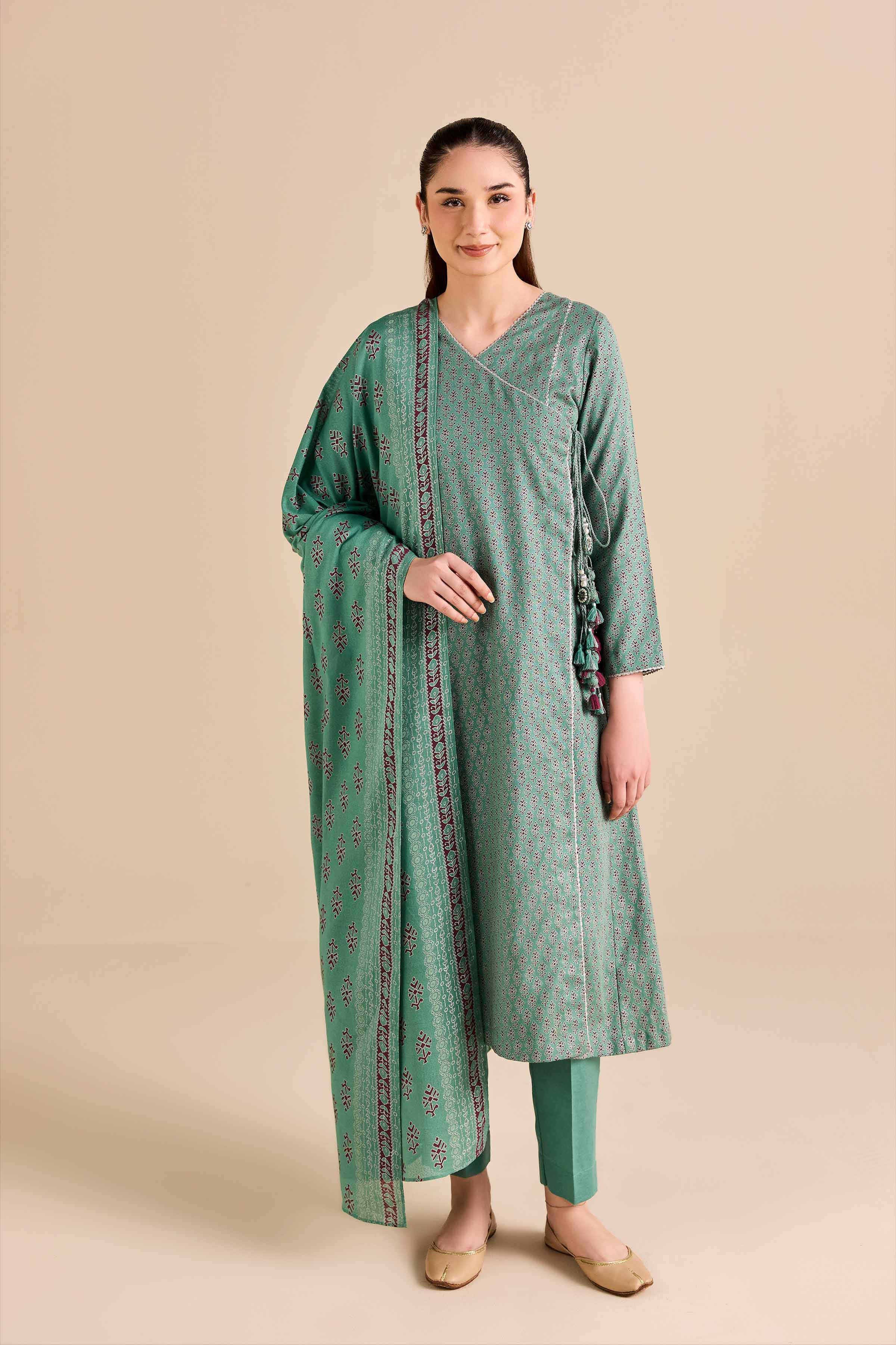 NISHATUAE - Green Printed Karandi 3-piece Ready to wear Suit