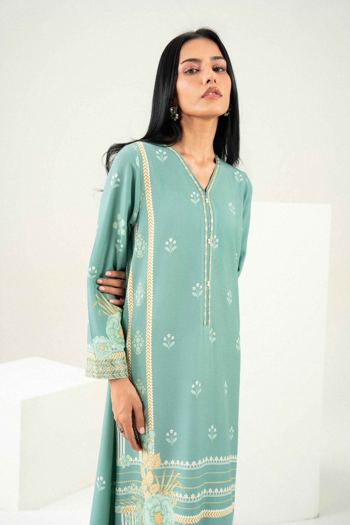 Printed Embroidered Shirt - ST1SE-PRET26WV2-22