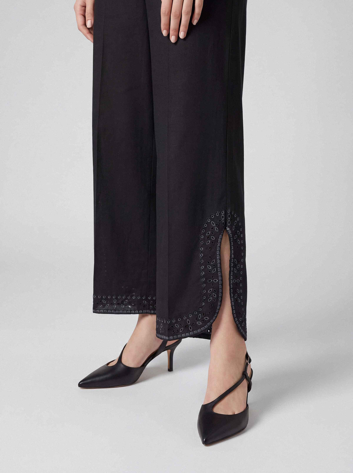 Embroidered Trousers - ST1TE-PRET26WV2-4-for Women -  Pret Collection | Nishat UAE | Shop Online 