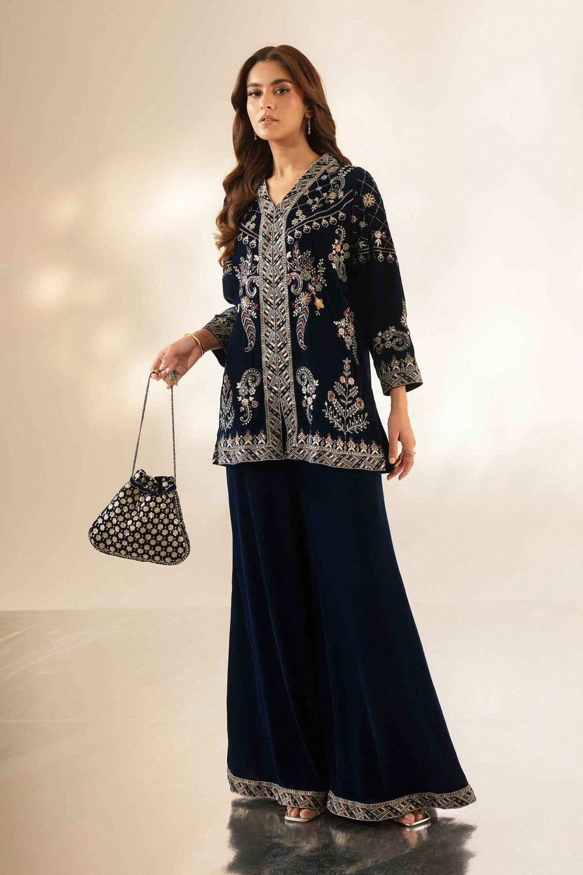 2 Piece - Embroidered Suit - ST2JTE-LUXE26WV1-1 for, - Pret Collection | Nishat | Shop Online 
