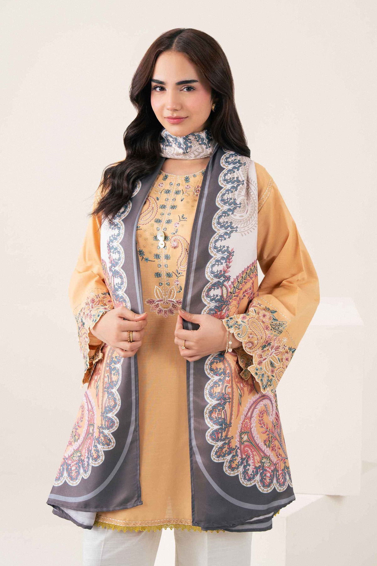 2 Piece - Printed Embroidered Suit - ST2SDE-PRET26WV2-6-for Women -  Pret Collection | Nishat UAE | Shop Online 