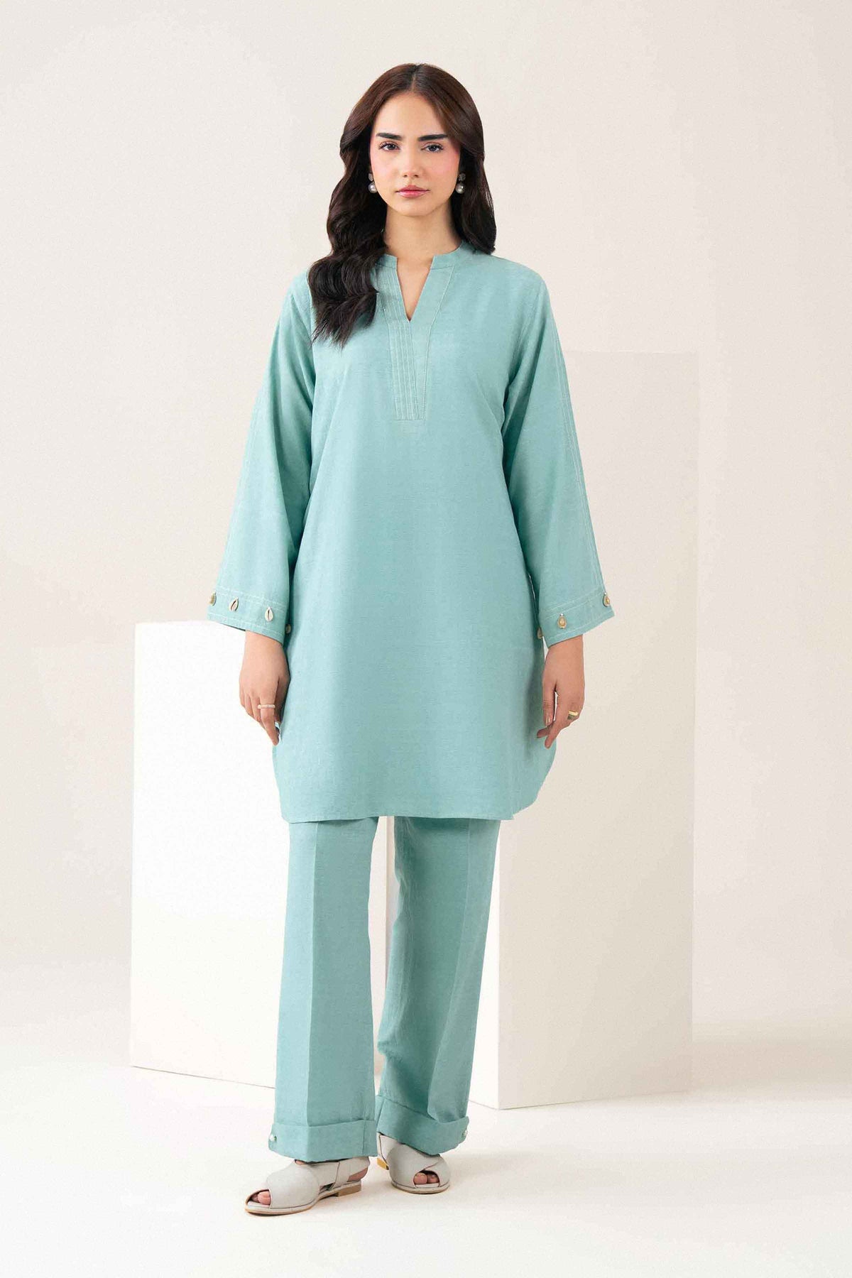 Blue 2-Piece Solid Suit in Jacquard ready-to-wear