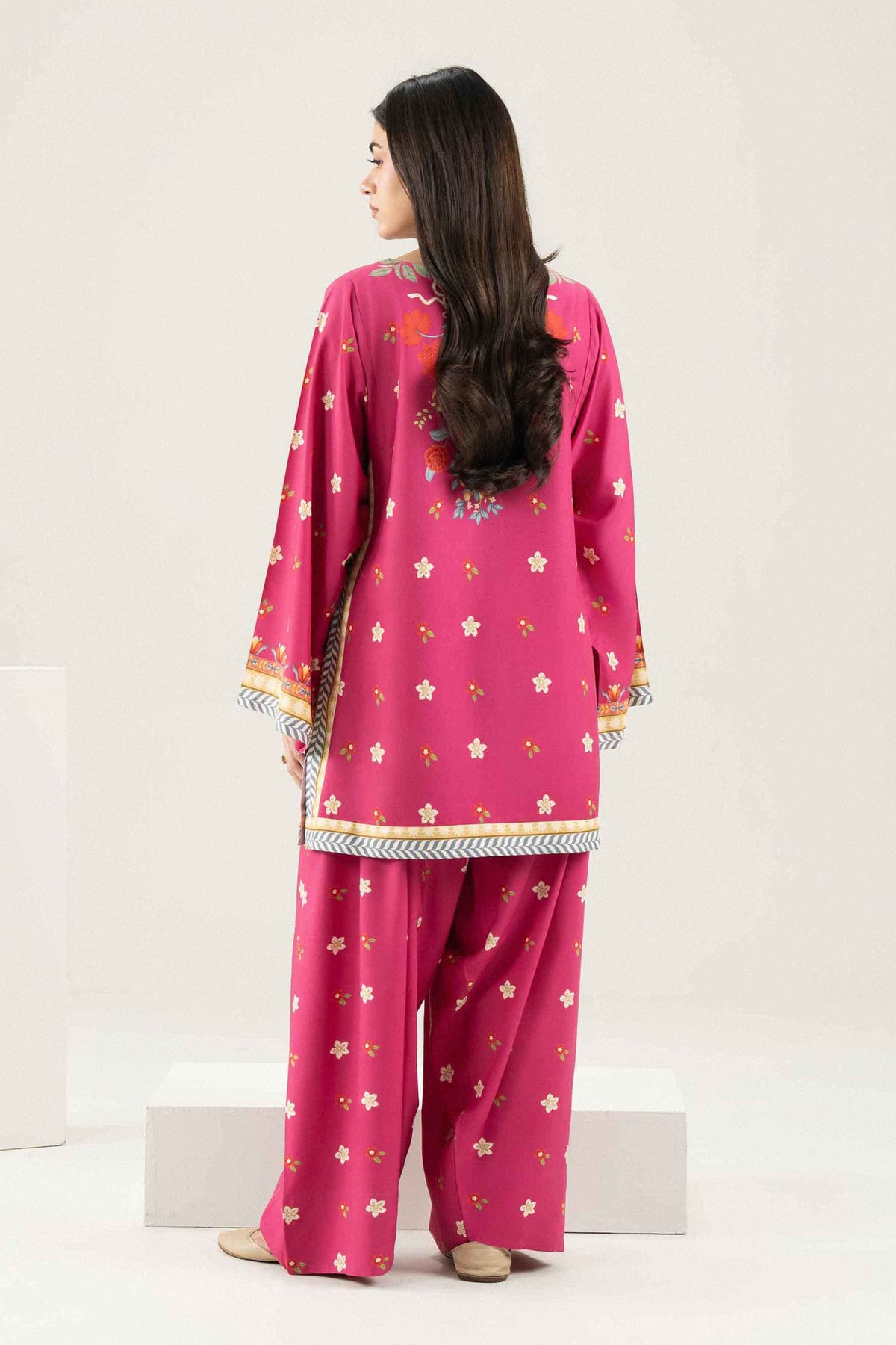 2 PIECE - PRINTED SUIT - ST2ST-PRET26WV3-12 for Women - Pret Collection | Nishat UAE | Shop Online