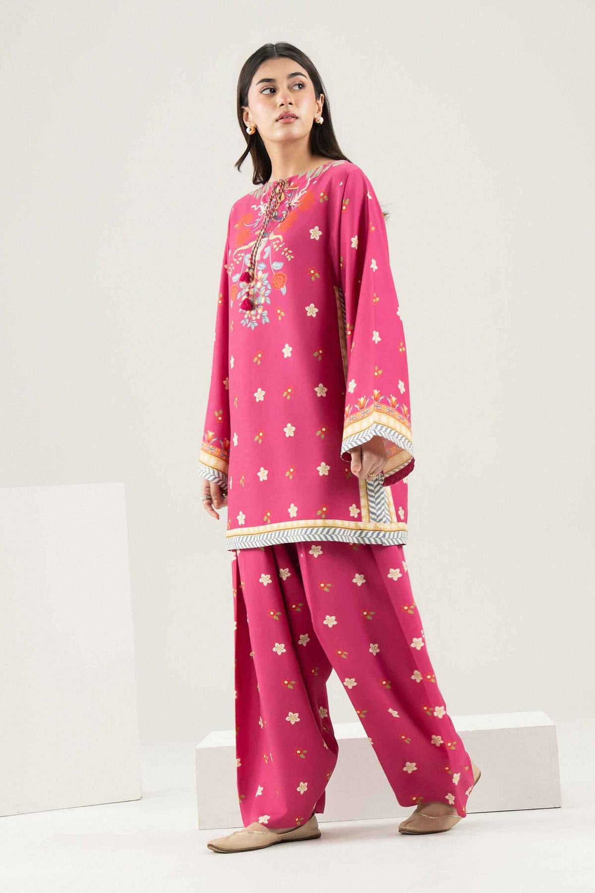 2 PIECE - PRINTED SUIT - ST2ST-PRET26WV3-12 for Women - Pret Collection | Nishat UAE | Shop Online