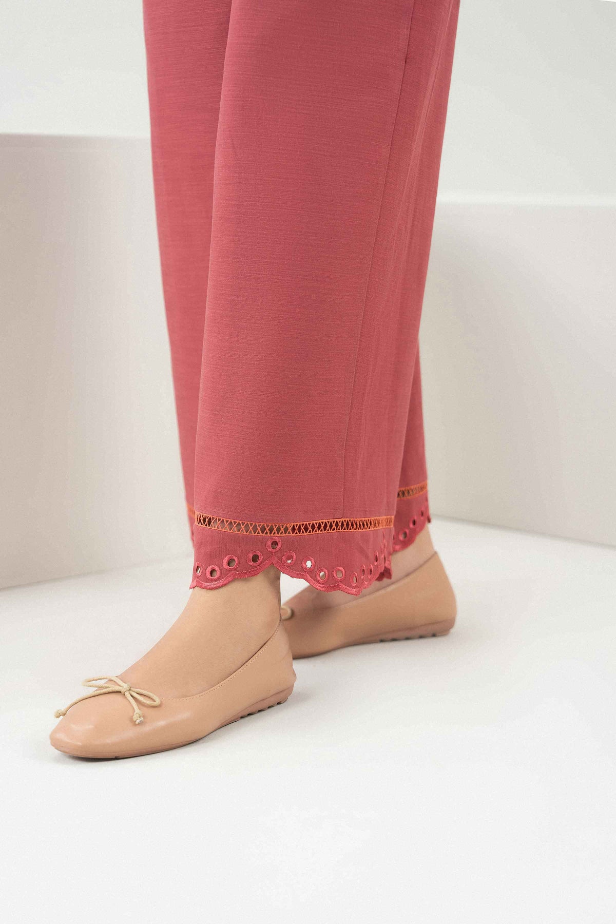 2 Piece - Embroidered Suit - ST2STE-AURA26WV2-2 for Women -  Pret Collection | Nishat UAE | Shop Online