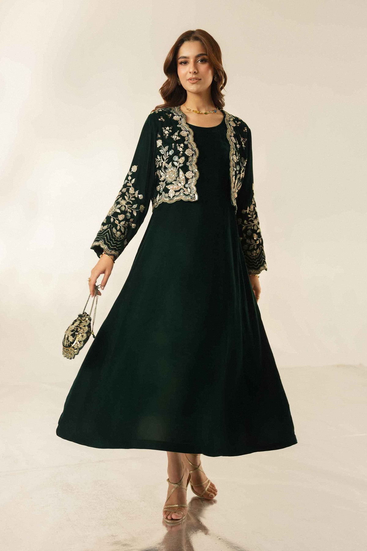 Green 2-Piece Embroidered Suit in Velvet ready-to-wear