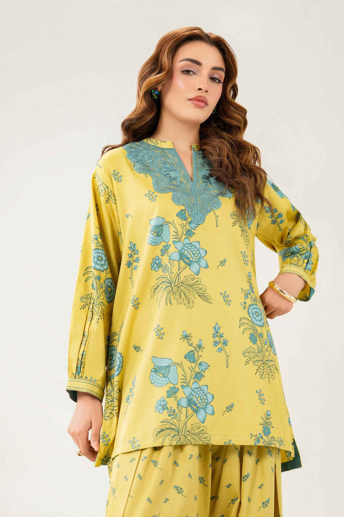 Yellow 2-Piece Printed Embroidered Suit in Satin ready-to-wear