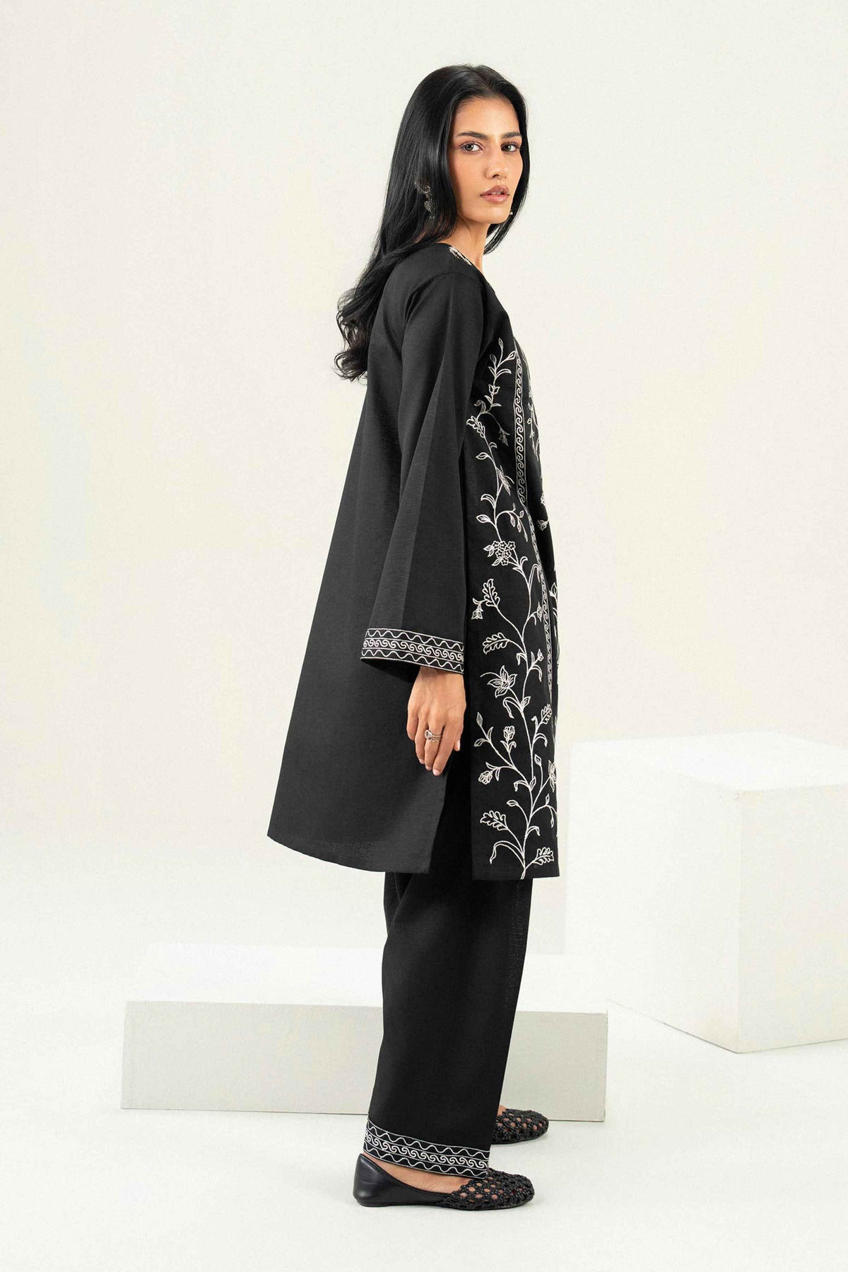 2 Piece - Embroidered Suit - ST2STE-PRET26WV2-19 for, - Pret Collection | Nishat | Shop Online 