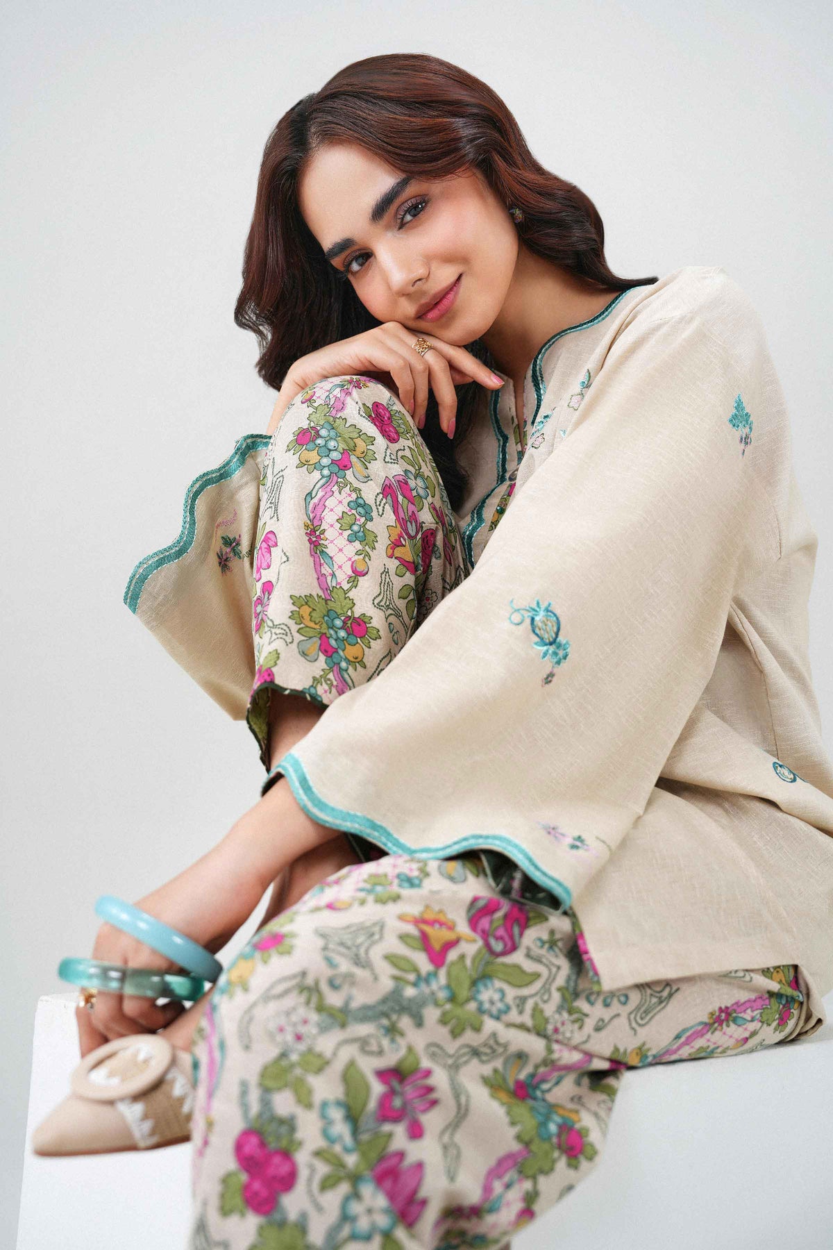 2 Piece - Printed Embroidered Suit - ST2STE-PRET26WV2-23
