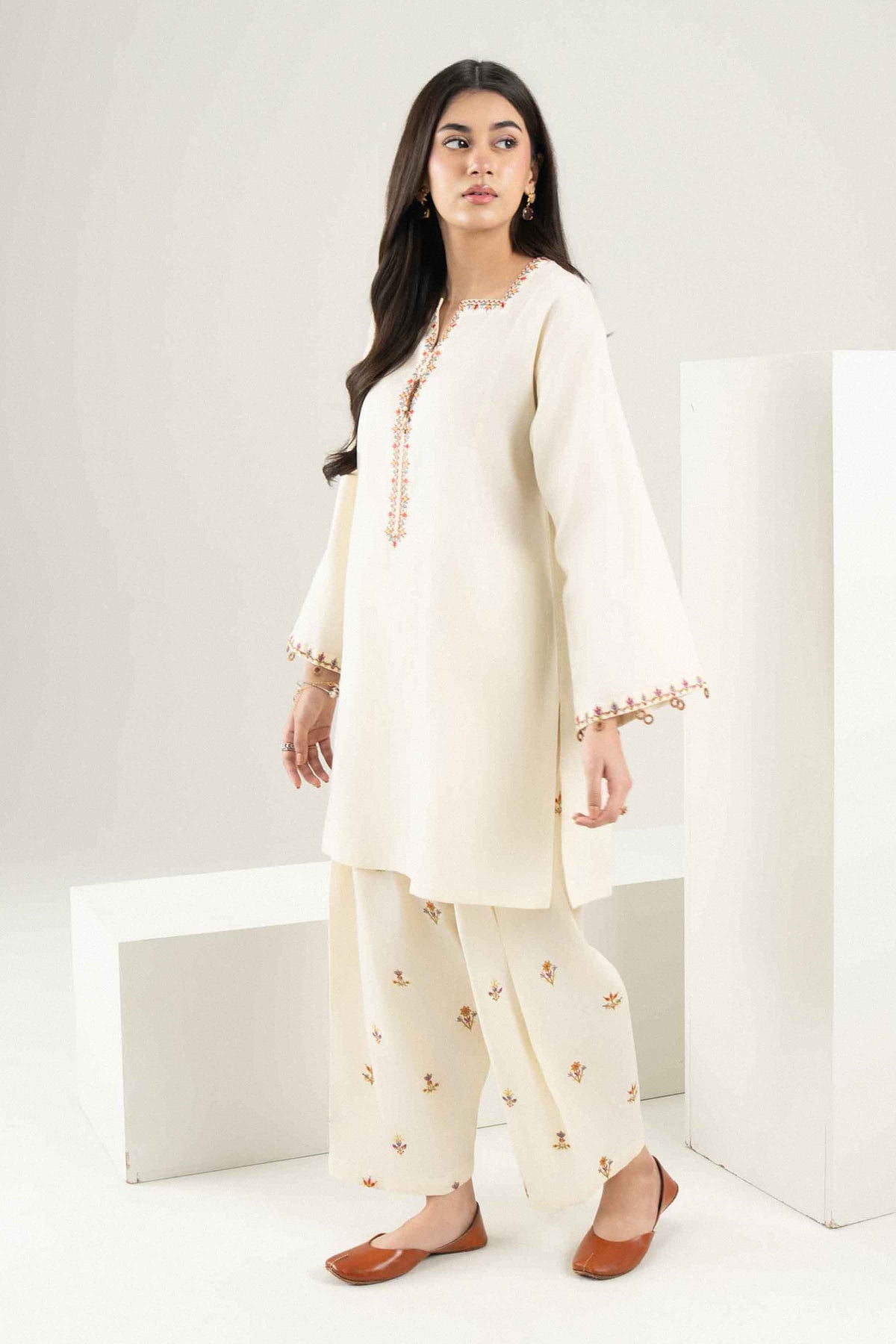 Off White 2-Piece Embroidered Suit in Dobby ready-to-wear