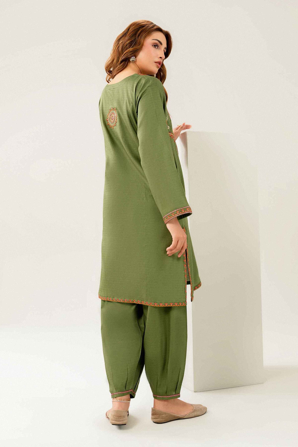 Green 2-Piece Embroidered Suit in Dobby ready-to-wear