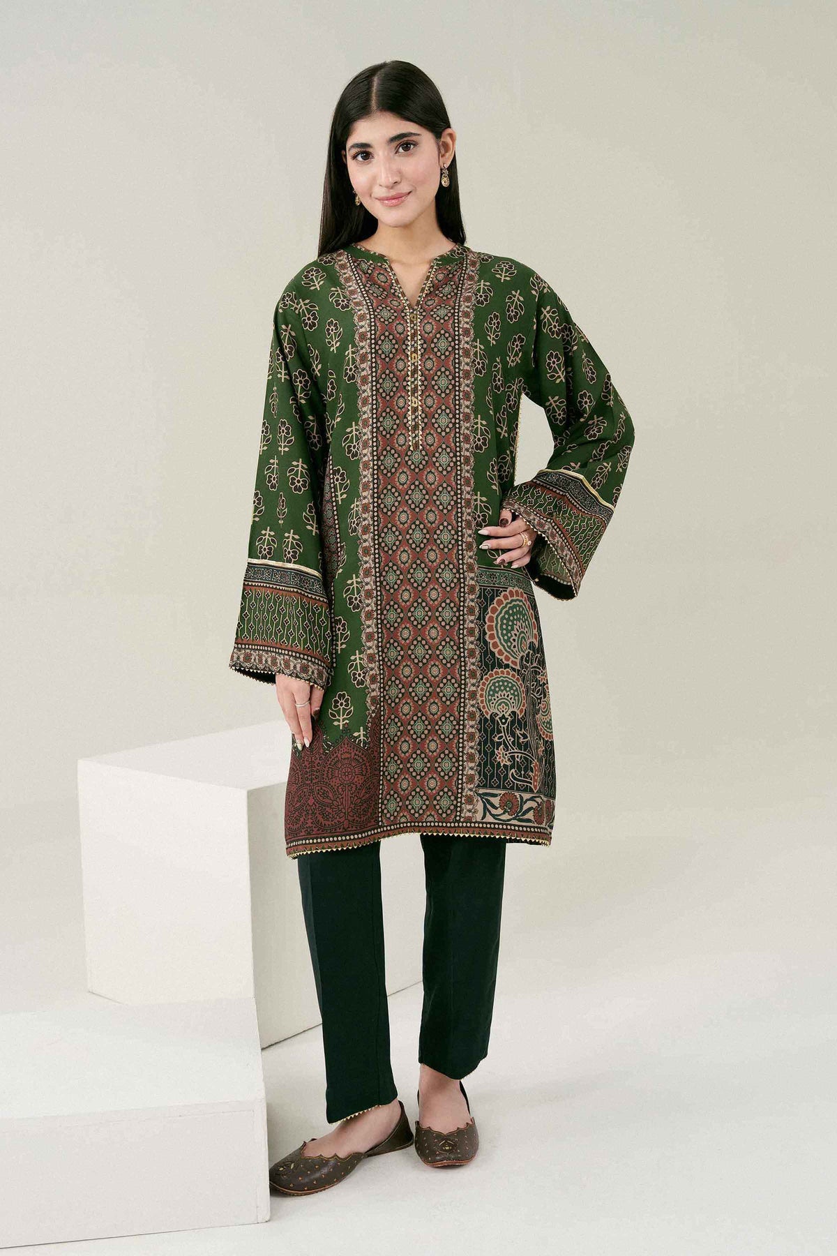 Green 2-Piece Printed Suit in Linen ready-to-wear