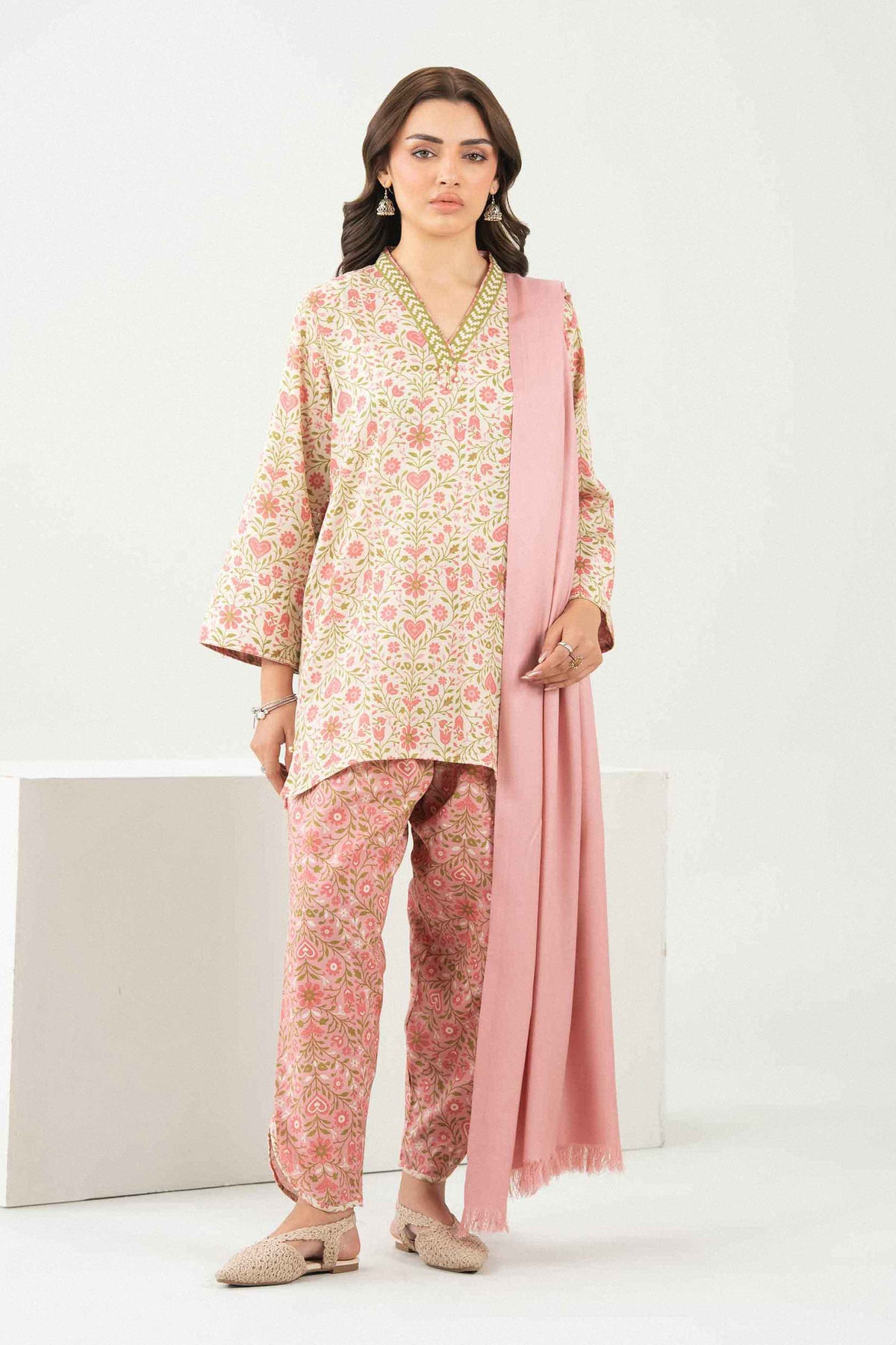 3 Piece - Printed Suit - ST3P-PRET26WV2-13-for Women -  Pret Collection | Nishat UAE | Shop Online 