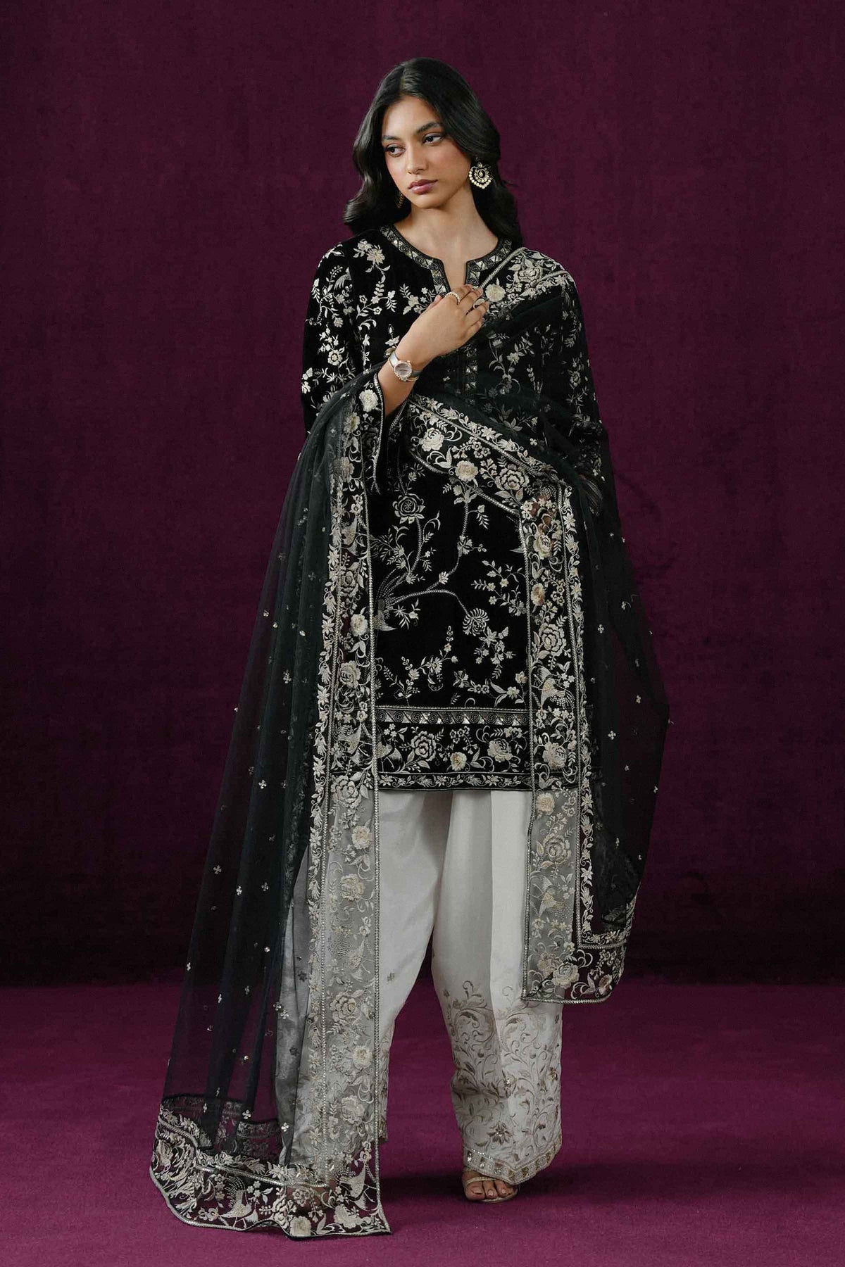 3 PIECE - EMBROIDERED SUIT - ST3PE-BOUT26WV1-23 for Women - Boutique Collection | Nishat UAE | Shop Online 