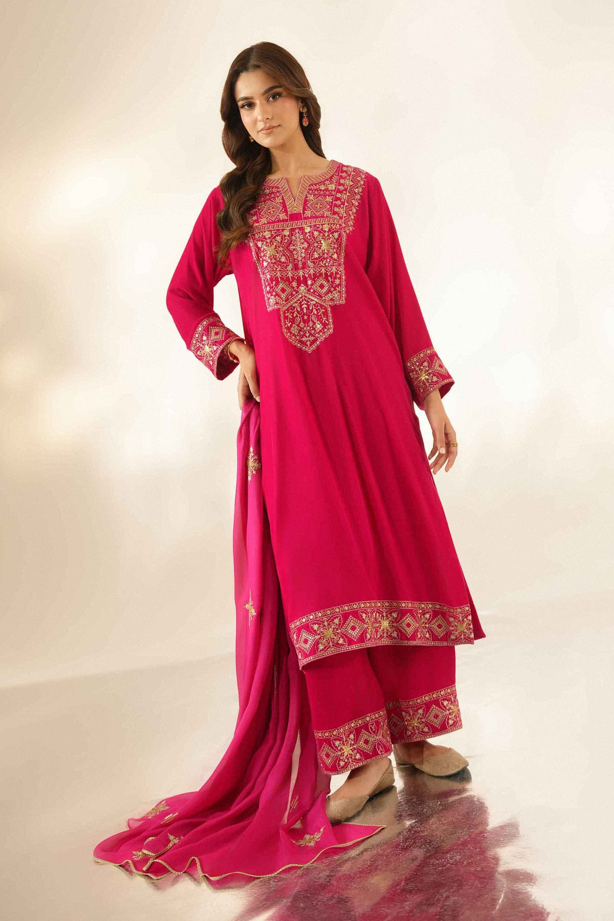 3 Piece - Embroidered Suit - ST3PE-LUXE26WV1-14 for, - Pret Collection | Nishat | Shop Online 