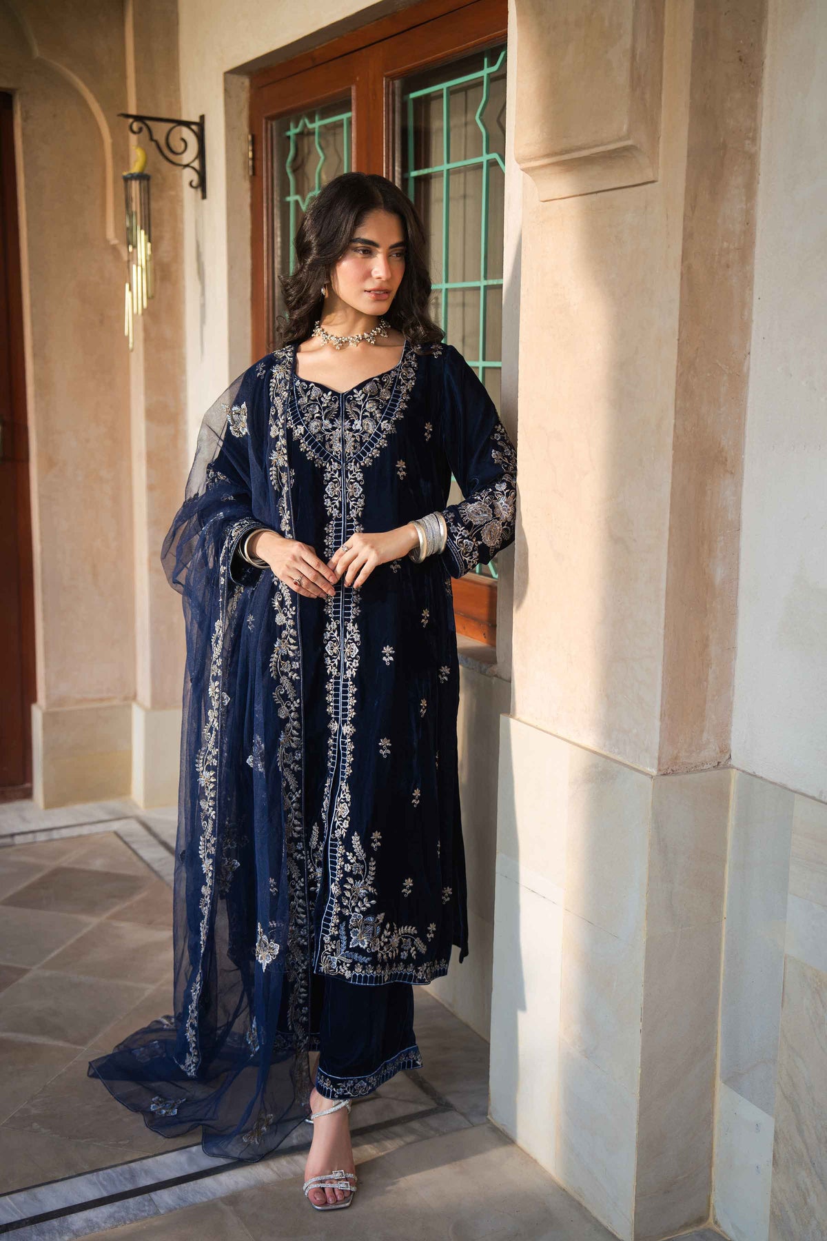 3 Piece - Embroidered Suit - ST3PE-LUXE26WV1-8