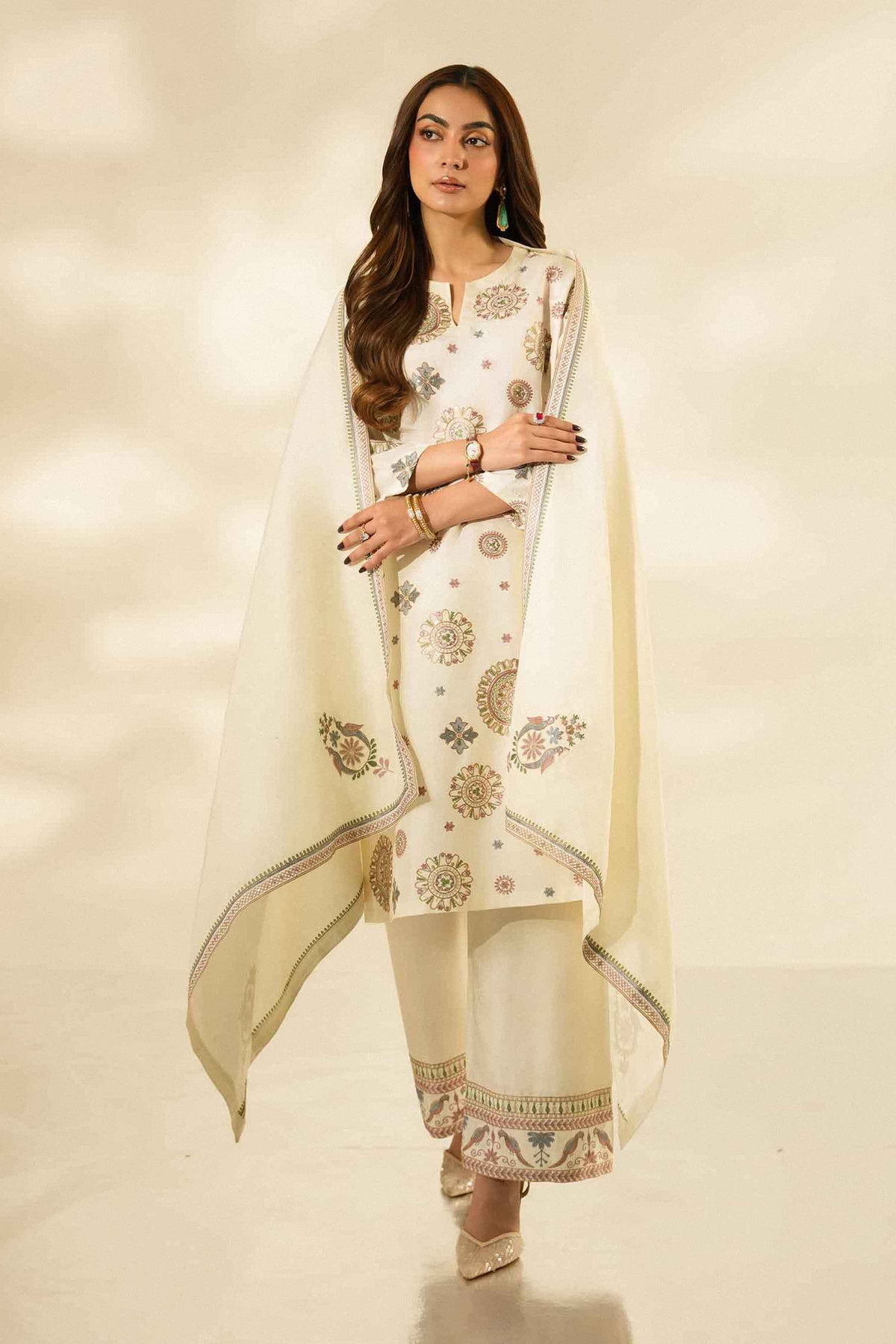 Off White 3-Piece Embroidered Suit in Silk ready-to-wear