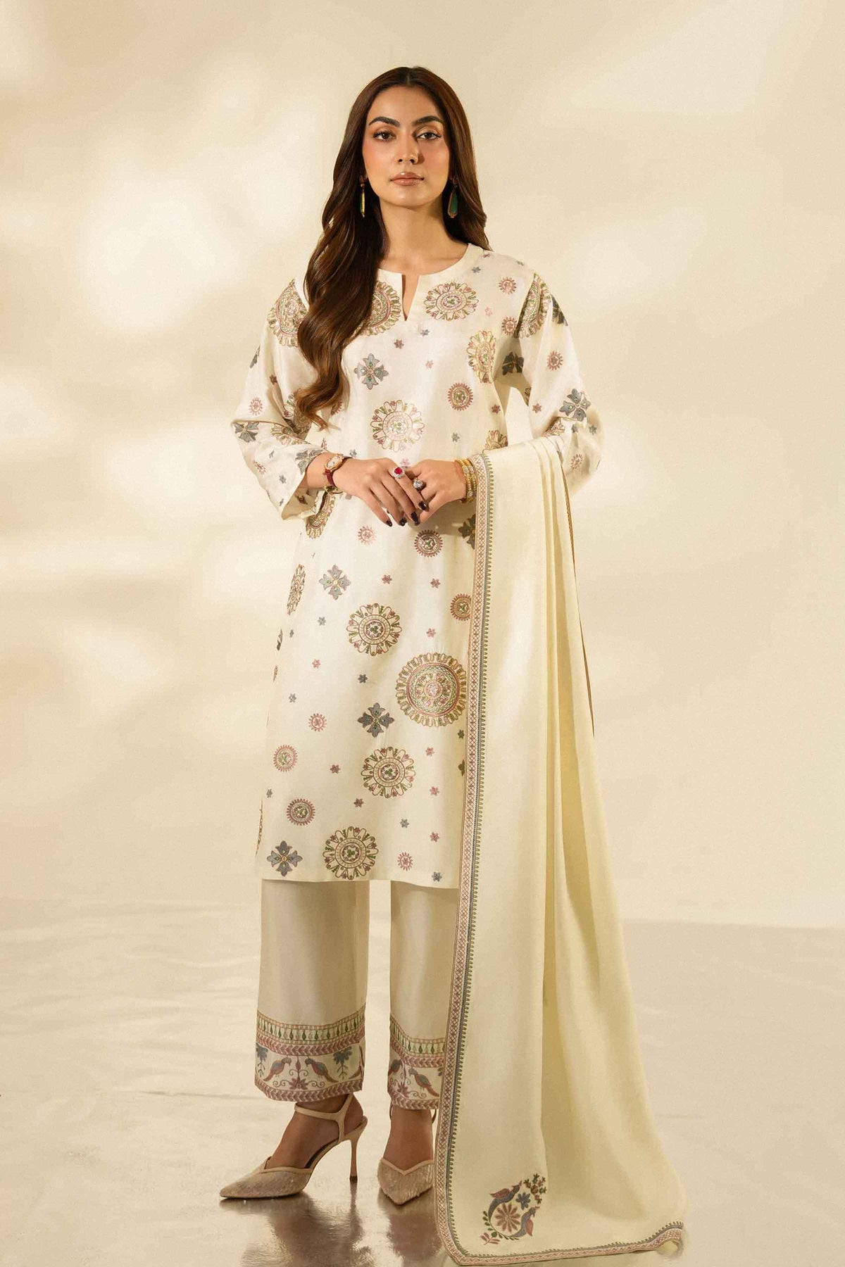 Off White 3-Piece Embroidered Suit in Silk ready-to-wear