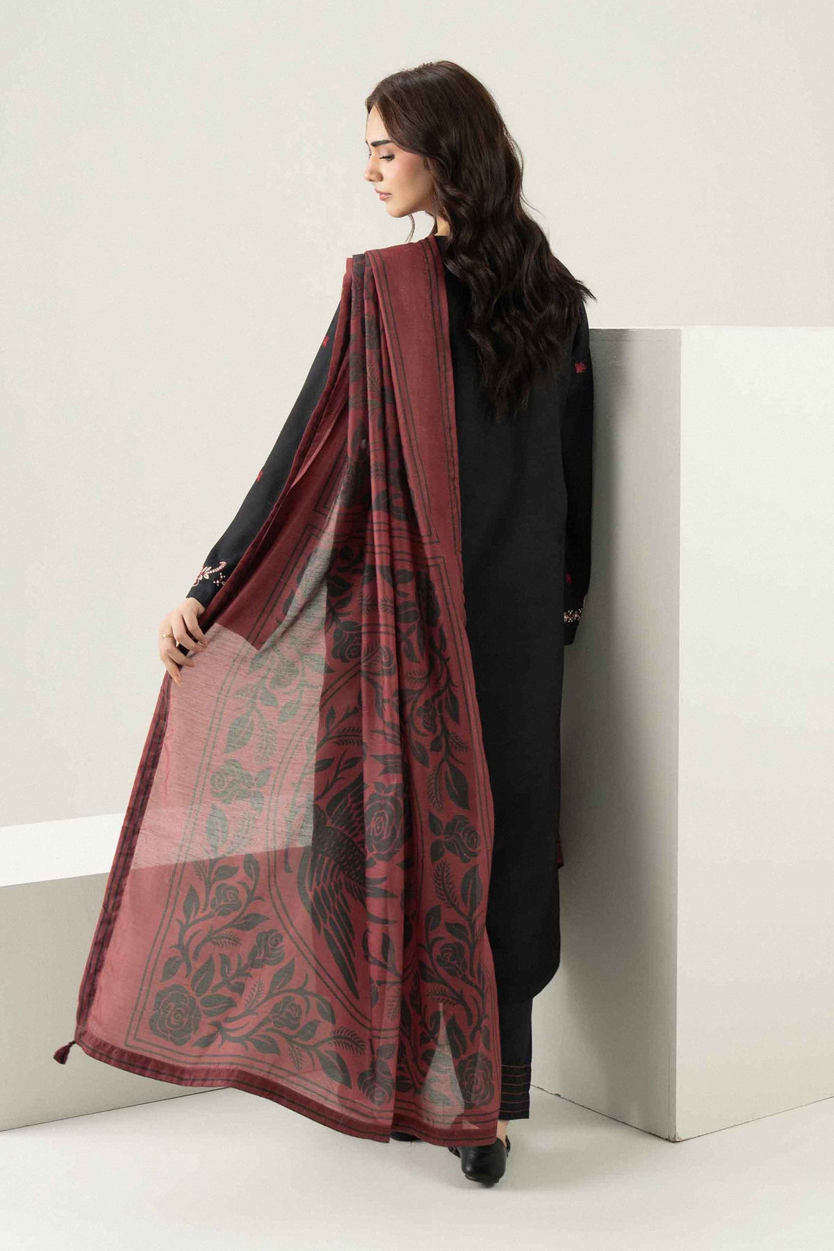 Black 3-Piece Printed Embroidered Suit in Silk ready-to-wear