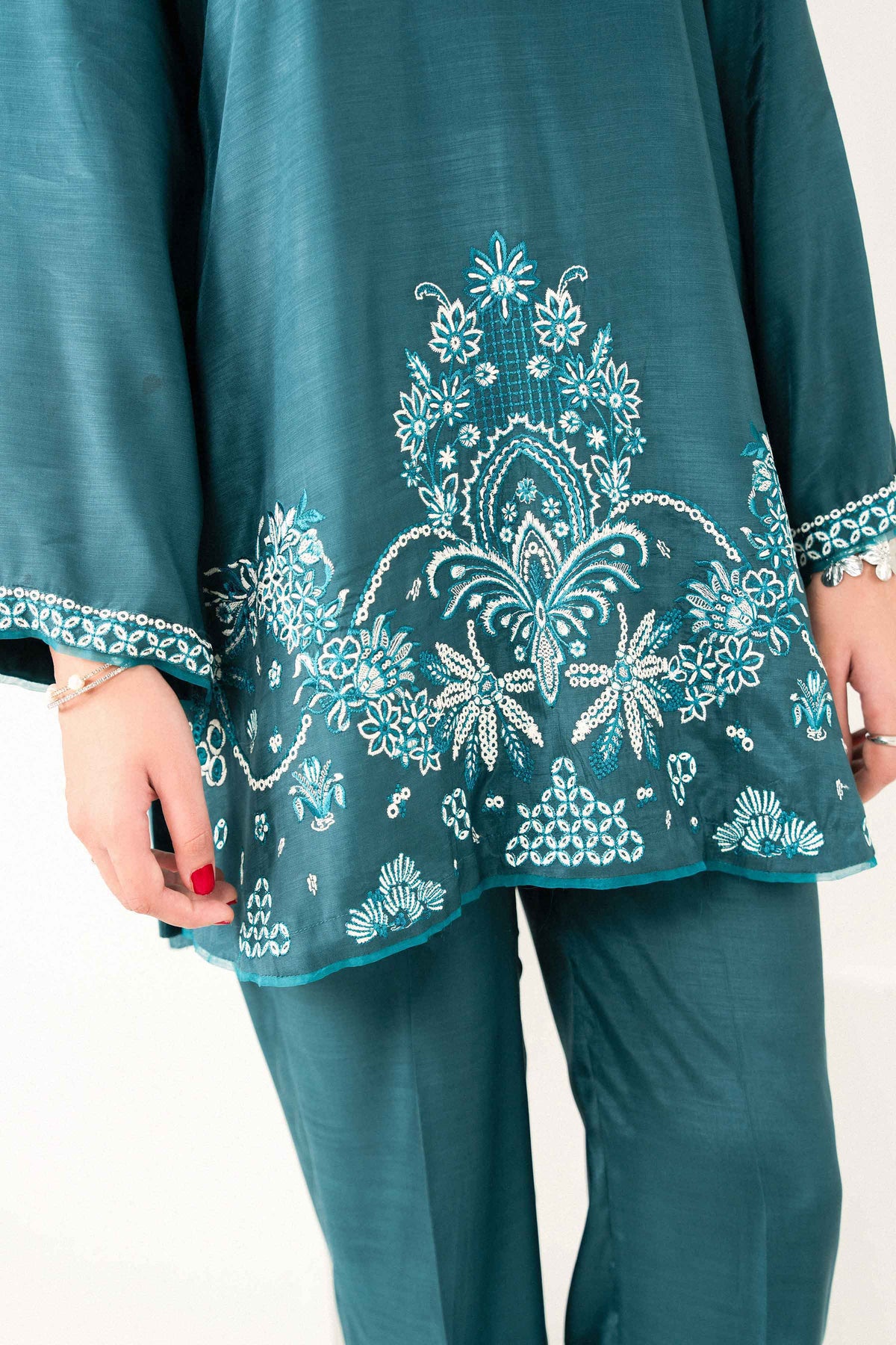 3 Piece - Printed Embroidered Suit - ST3PE-PRET26WV1-17 for Women - Pret Collection | Nishat UAE | Shop Online