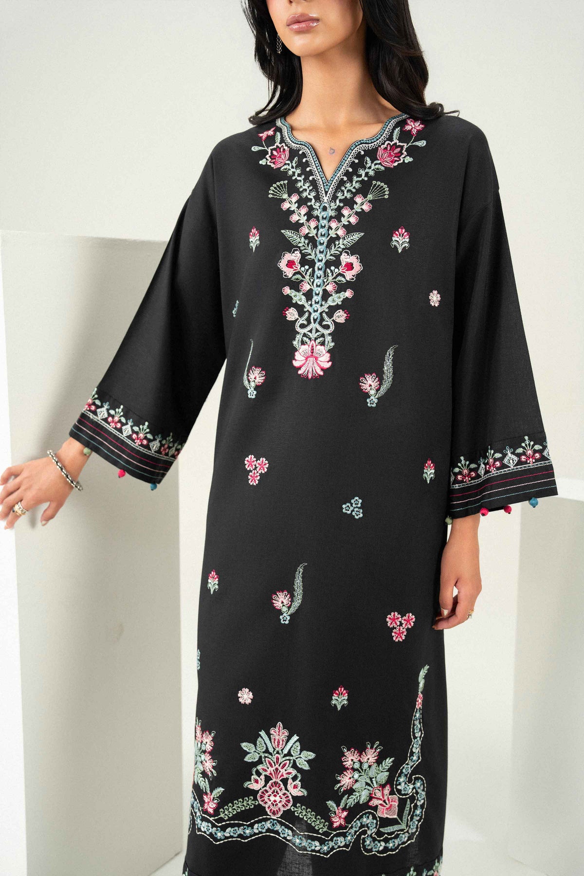 3 Piece - Embroidered Suit - ST3PE-PRET26WV1-18