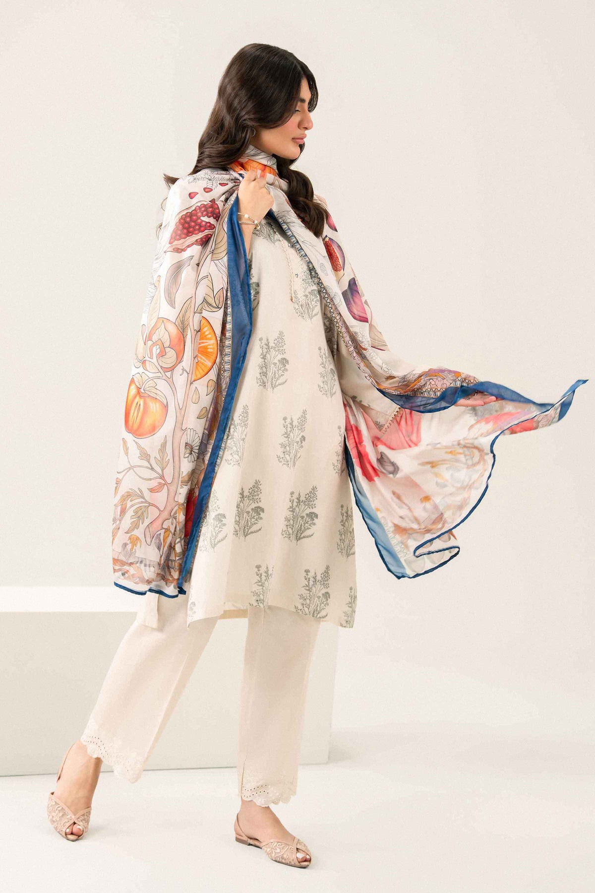 Off White 3-Piece Printed Embroidered Suit in Satin ready-to-wear