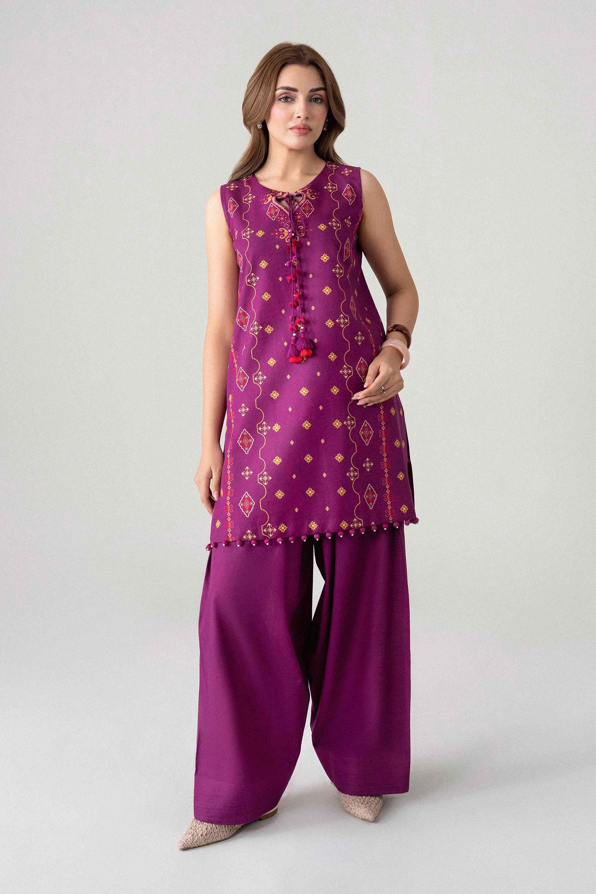 2 Piece - Digital Printed Suit - U2ST-NISHA26WV1-47