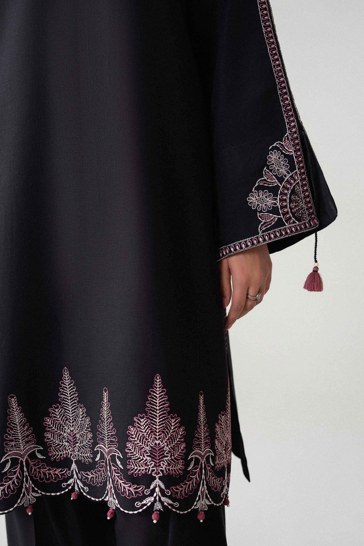 2 Piece - Embroidered Suit - U2STE-NISHA26WV1-20