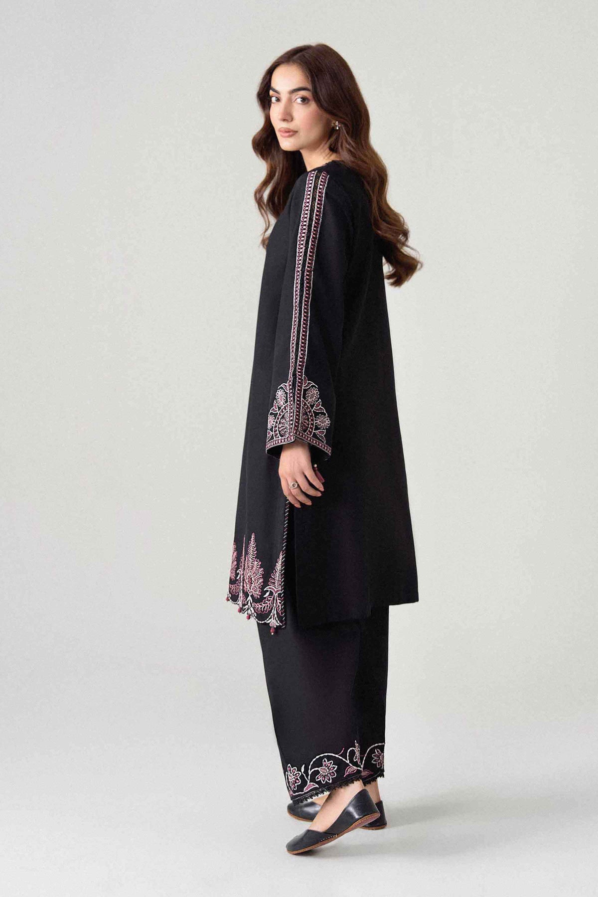 2 Piece - Embroidered Suit - U2STE-NISHA26WV1-20
