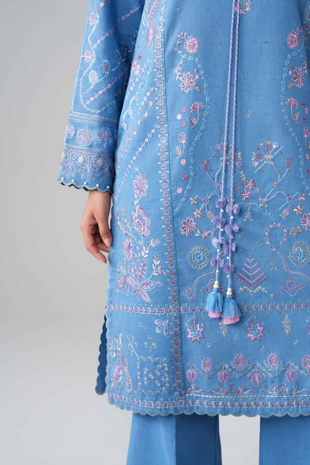 Blue 2-Piece Embroidered Suit in Multi Neps unstitched